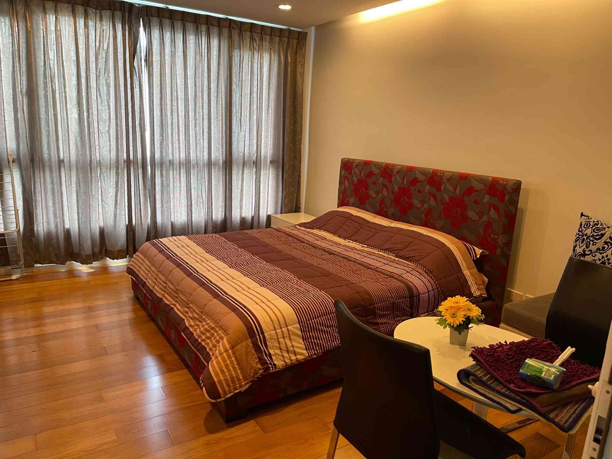 For SaleCondoNana, North Nana,Sukhumvit13, Soi Nana : Studio Condo for sale at 15 Sukhumvit Residences  U1144280