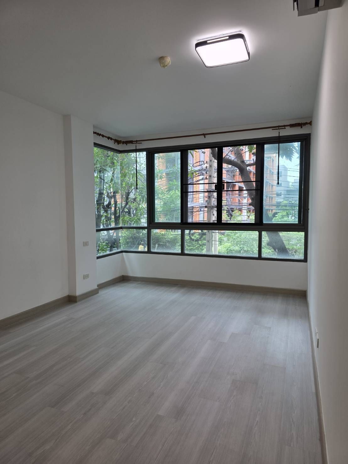 For SaleCondoSukhumvit, Asoke, Thonglor : 2 Bedroom Condo for sale at Issara At 42 Sukhumvit  U5575584