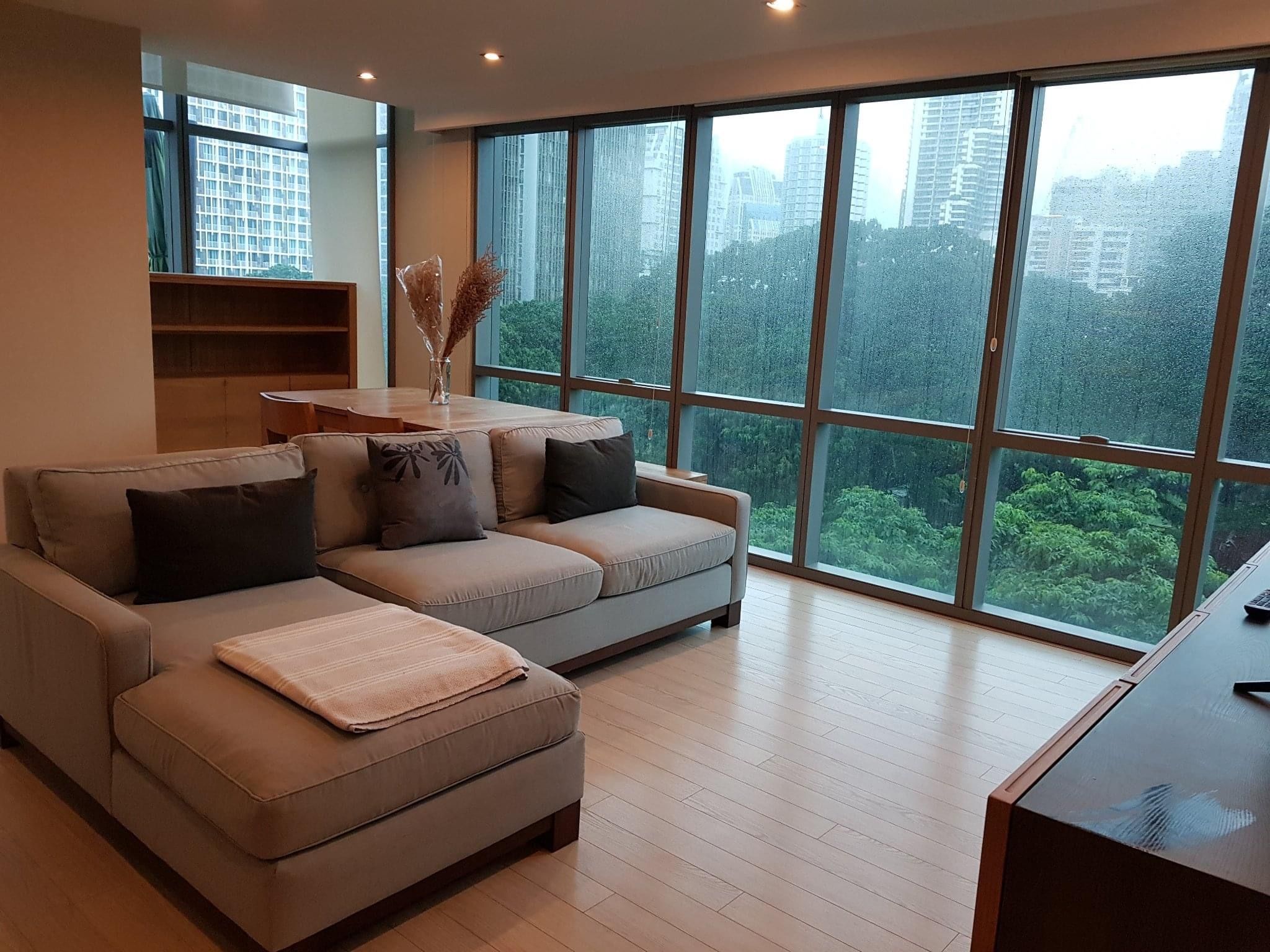 For SaleCondoSukhumvit, Asoke, Thonglor : 2 Bedroom Condo for sale at The Room Sukhumvit 21  U1100374
