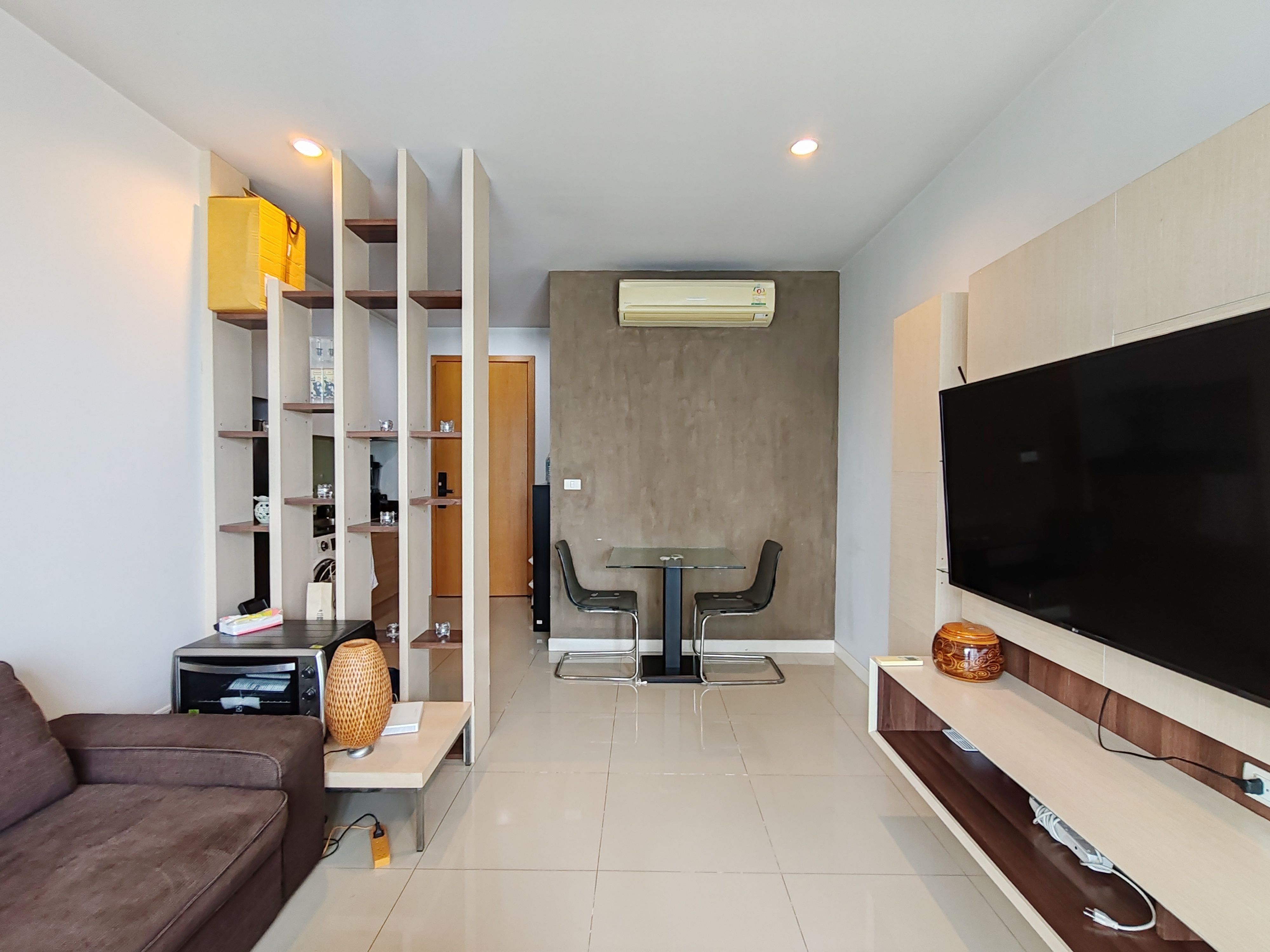 For SaleCondoRama9, Petchburi, RCA : 1 Bedroom Condo for sale at Circle Condominium  U5577451