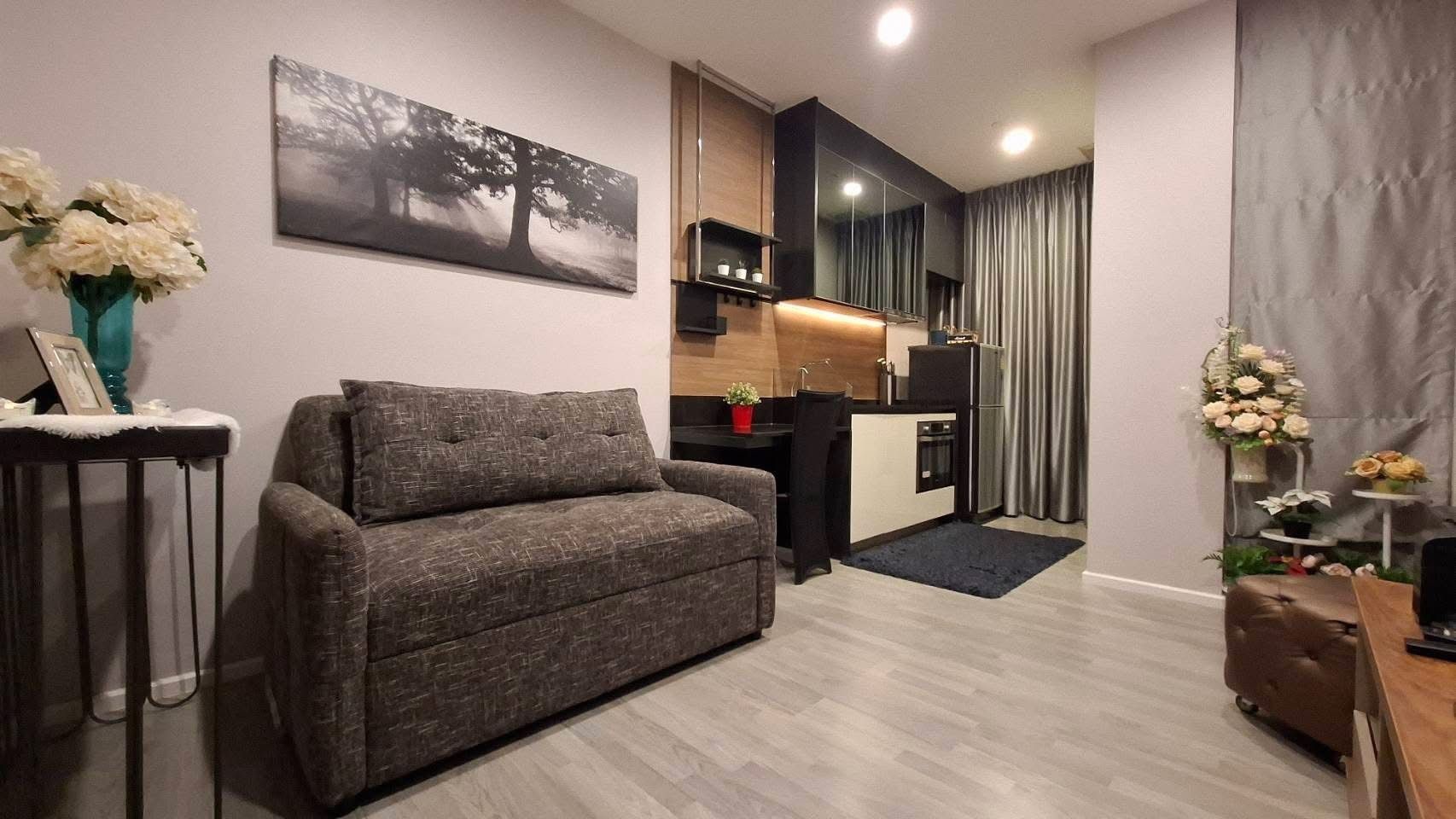 For SaleCondoSathorn, Narathiwat : 1 Bedroom Condo for sale at The Room Sathorn-St.Louis  U5585256