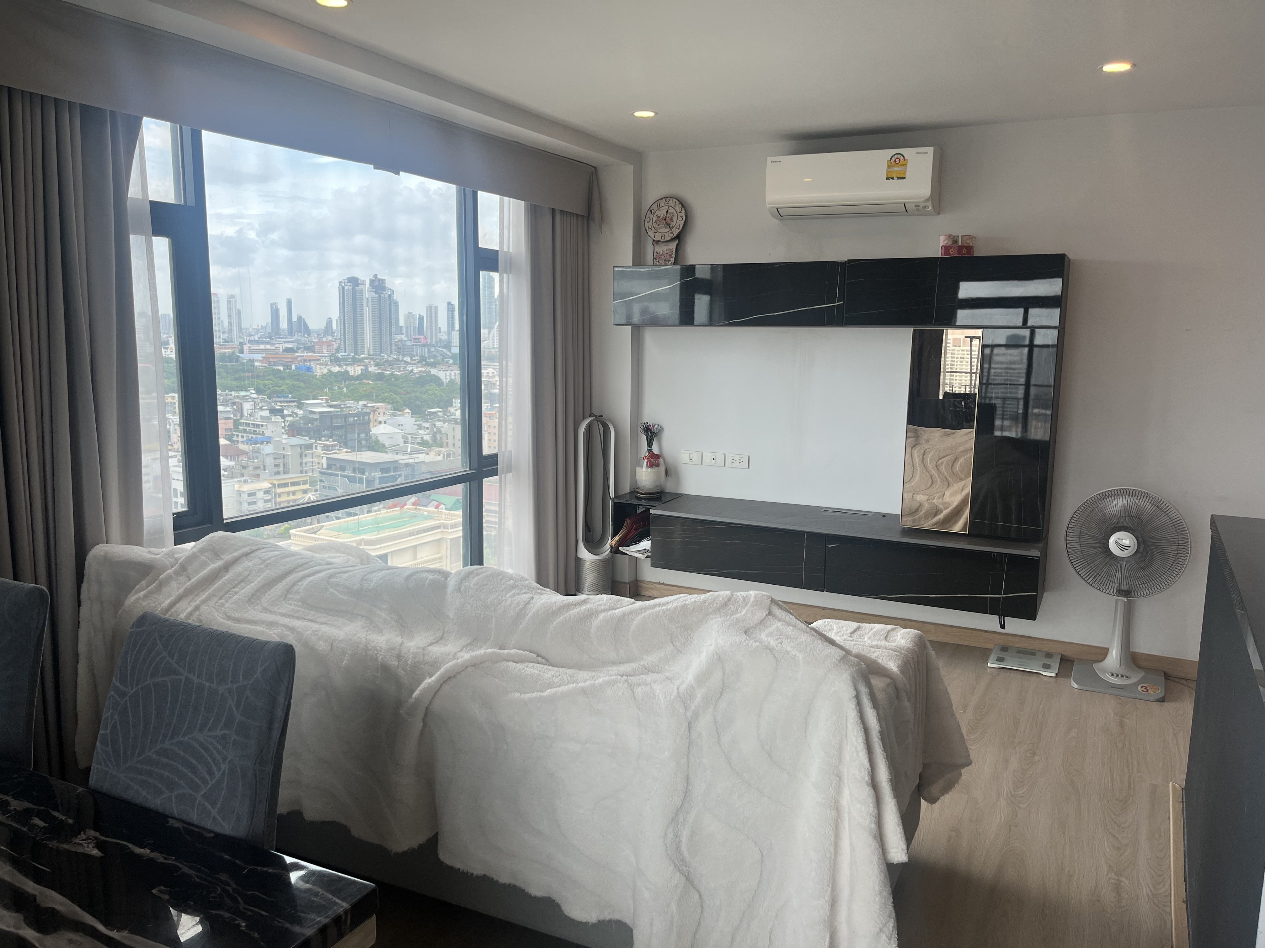 For SaleCondoSathorn, Narathiwat : ขายคอนโด Bangkok Horizon สาทร-นราธิวาส ขนาด 65.37ตรม Duplex U5551536