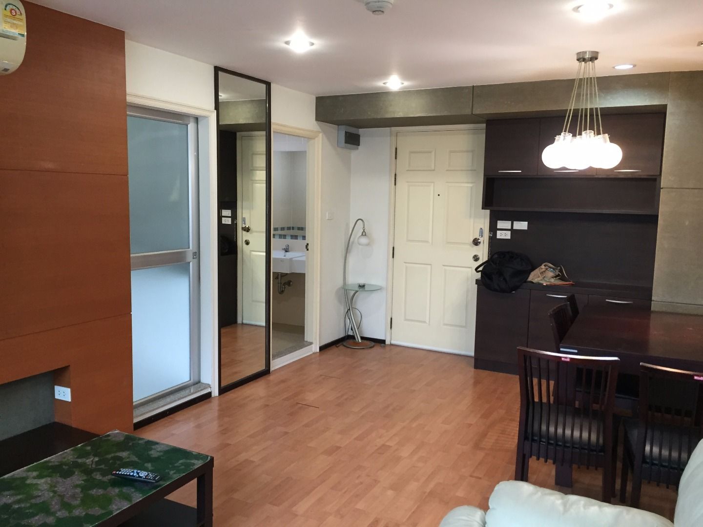ขายคอนโดรัชดา ห้วยขวาง : Fully furnished and ready to move in. Condo for sale/rent LP U1994061