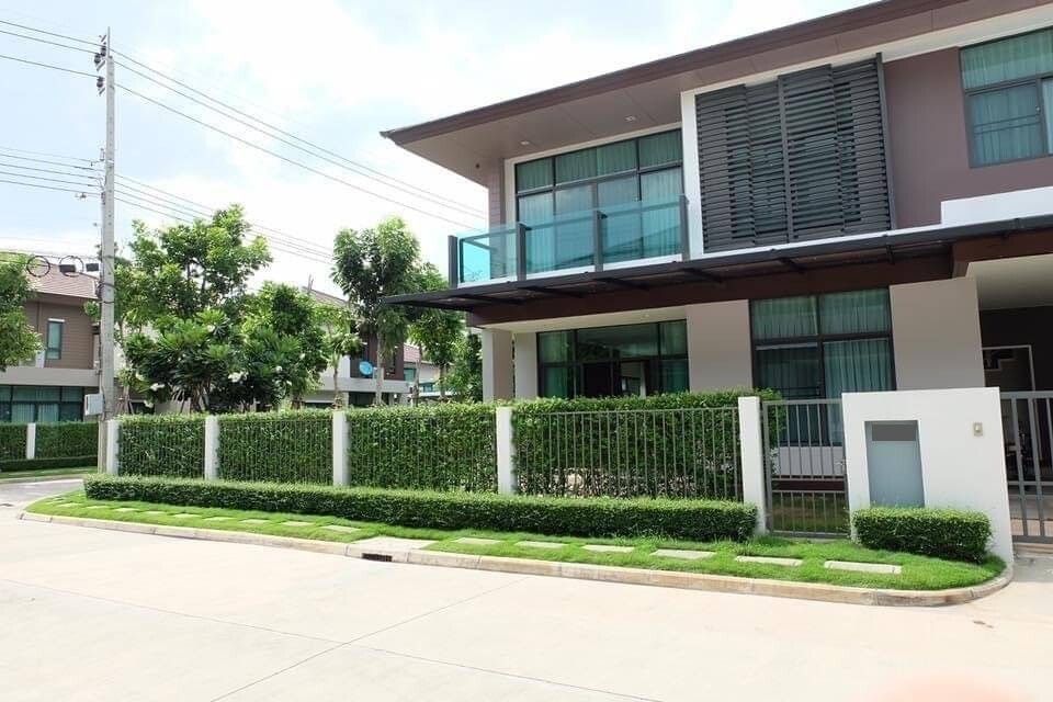 ขายบ้านลาดกระบัง สุวรรณภูมิ : ขาย บ้านเดี่ยว 4 ห้องนอน ในโครงการ เศรษฐสิริ อ่อนนุช-ศรีนครินทร์ U1394042