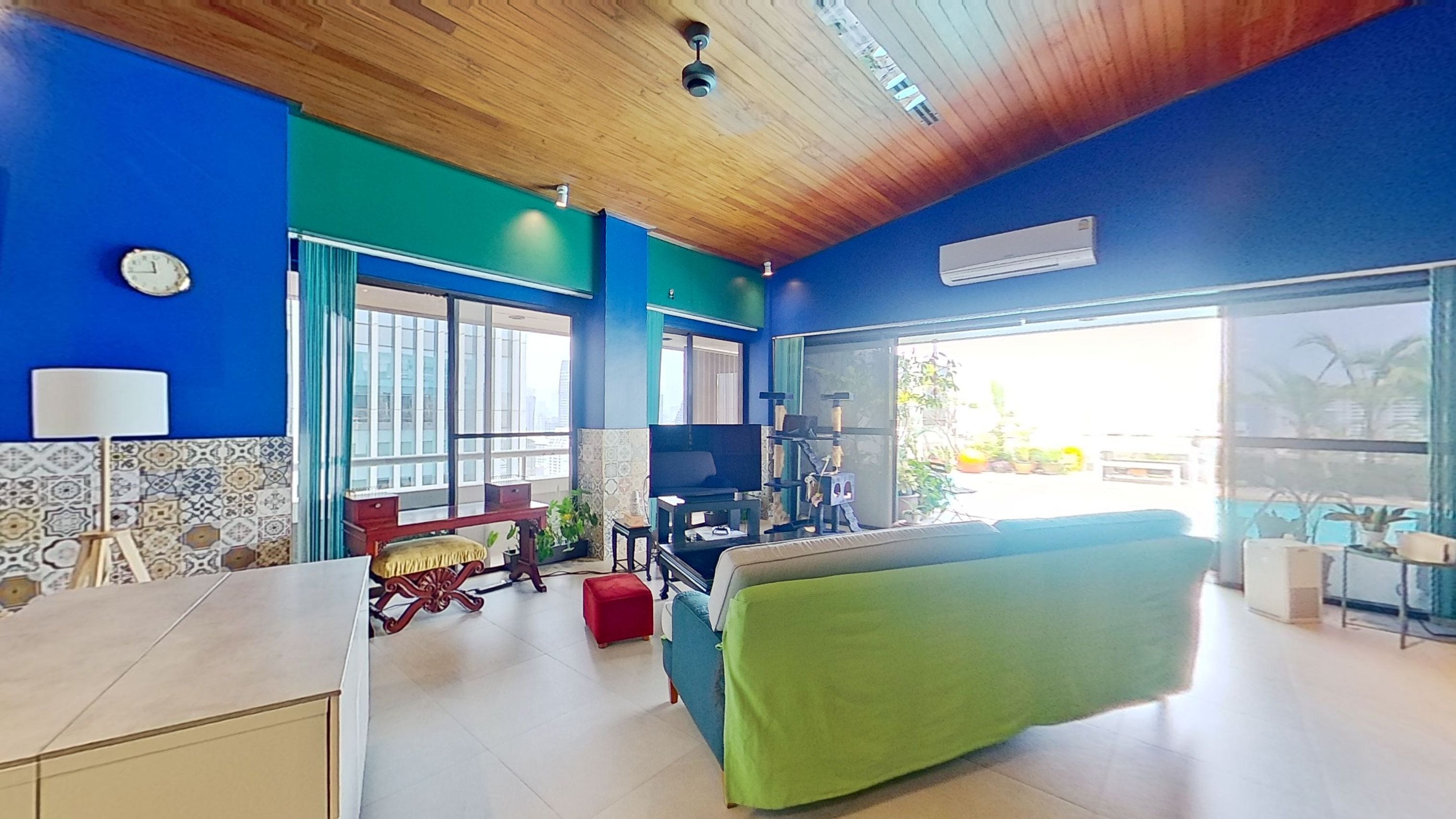 For SaleCondoSukhumvit, Asoke, Thonglor : A Penthouse Unit with A Private Pool in Asoke For sale U5372269