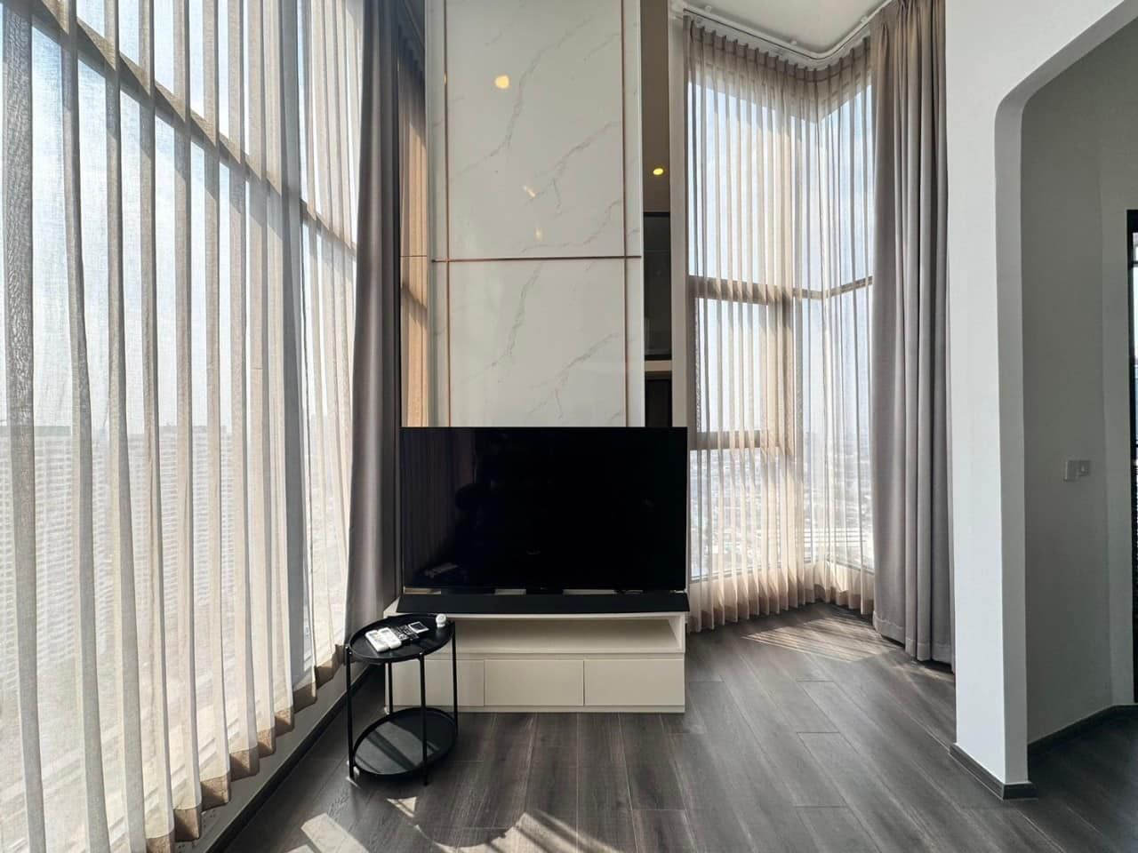 For SaleCondoKasetsart, Ratchayothin : 1 Bedroom Penthouse for sale at Knightsbridge Space Ratchayothin  U1955536