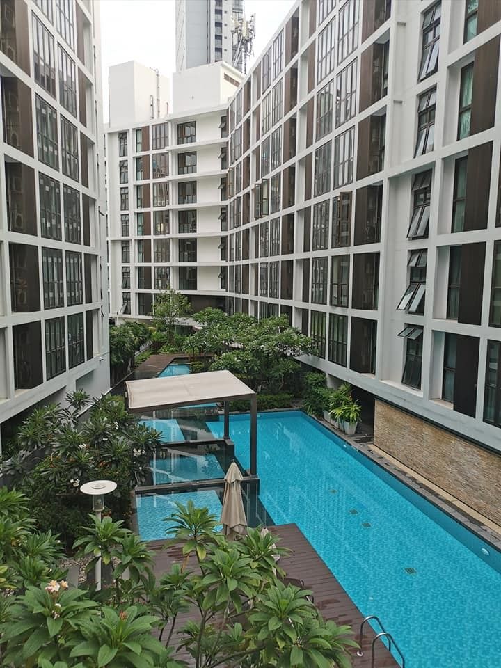 ขายคอนโดลาดพร้าว เซ็นทรัลลาดพร้าว : คอนโดชั้น 3 วิวสวน-สระว่ายน้ำ U1945709