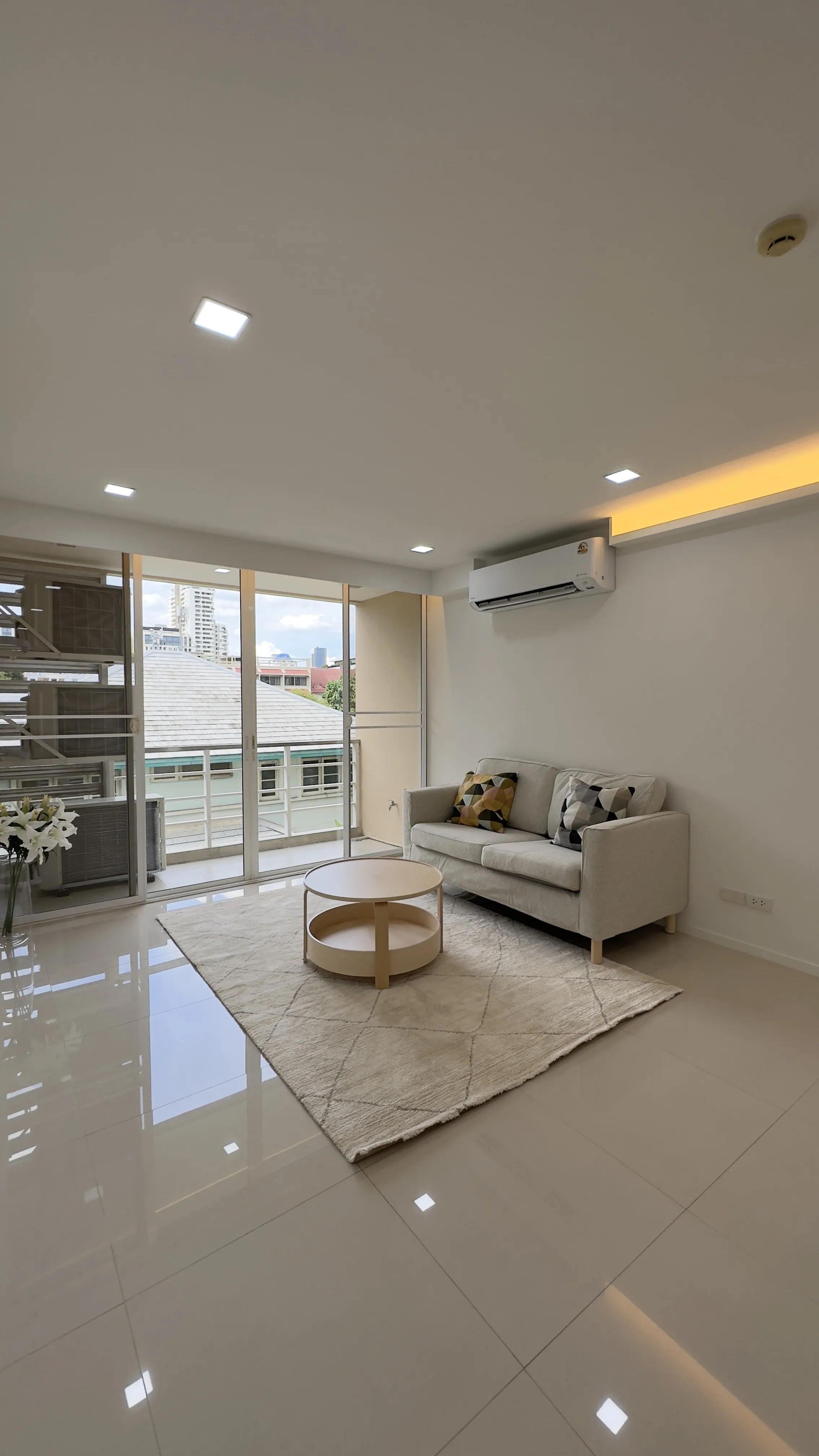 ขายคอนโดสุขุมวิท อโศก ทองหล่อ : ขายดิ แอลโคฟ สุขุมวิท 49 The Alcove 49 ขนาด 71.98 ชั้น 3 U1885594
