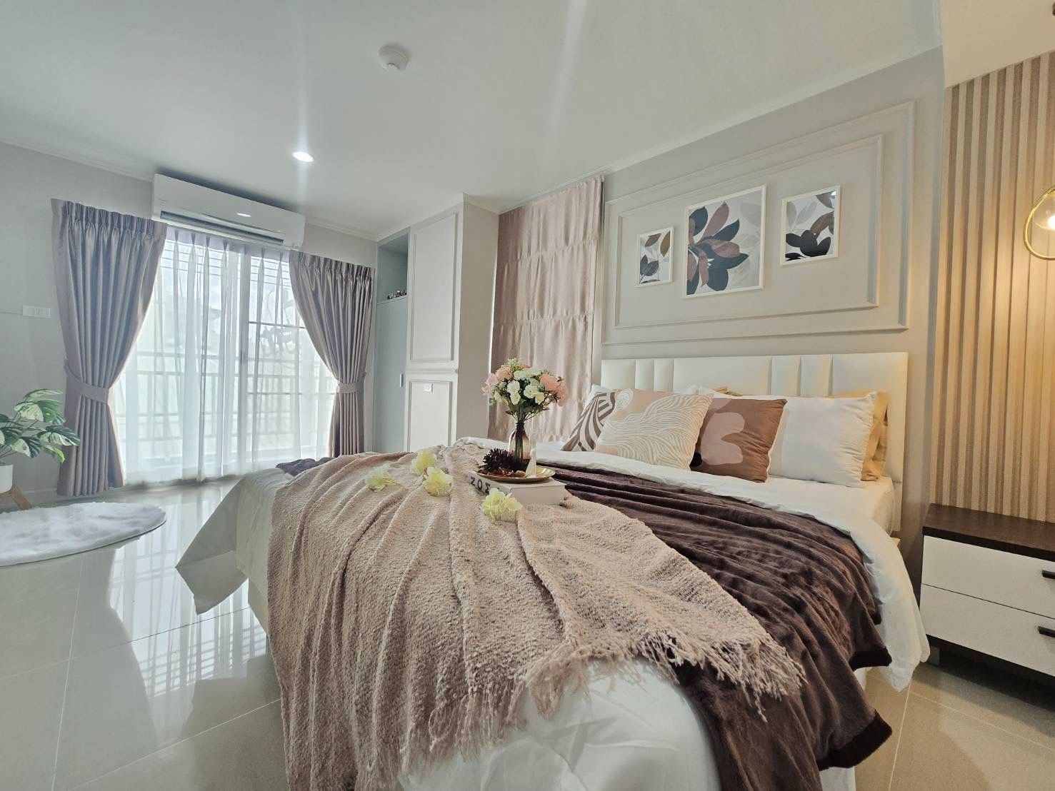 For SaleCondoRatchadapisek, Huaikwang, Suttisan : 1 Bedroom Condo for sales at Lumpini Ville Cultural Center U1940519