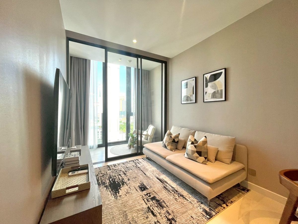 For RentCondoSathorn, Narathiwat : Rent Supalai Icon Sathorn, a new condo in the heart of a luxury location near MRT Lumphini.