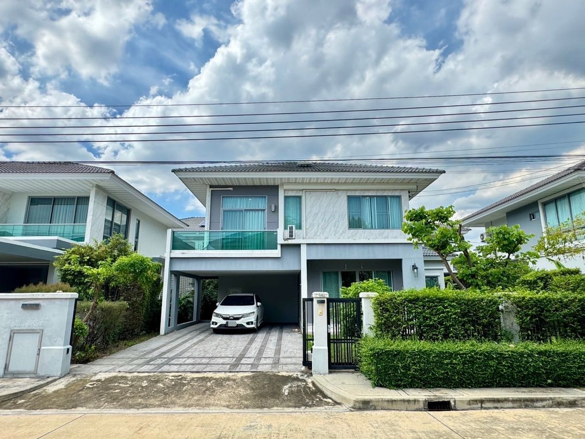บ้านพัฒนาการ ศรีนครินทร์ : บ้านเดี่ยวให้เช่า พร้อมเฟอร์นิเจอร์