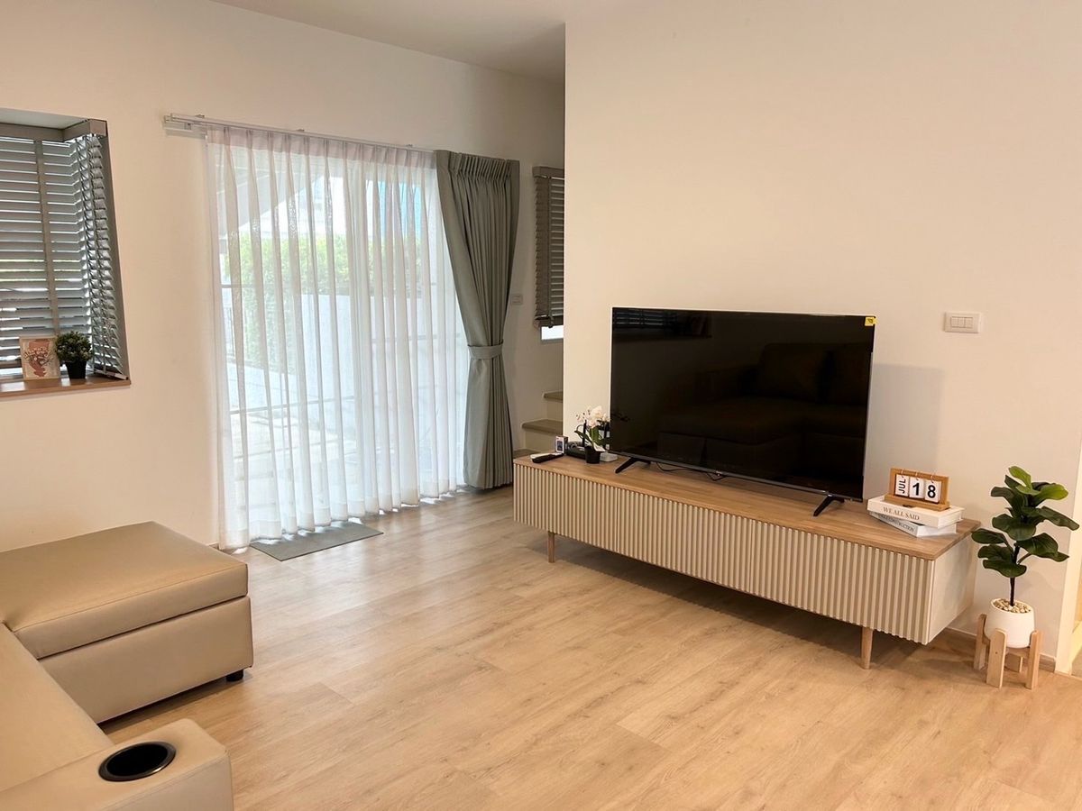 For RentTownhomeBangna, Bearing, Lasalle : 💥ForRent💥3Bed • Indy2 Bangna Ramkhamhang2 🏡 Near Mega Bangna‼️ Ready to move in ‼️  Fully Furnished ✨