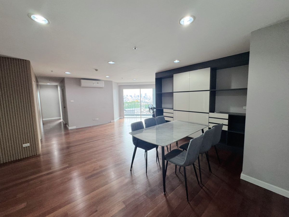 ขายคอนโดพระราม 9 เพชรบุรีตัดใหม่ RCA : SALE !! Condo Belle Grand Rama9, MRT Rama9, 3 Beds, Tower A2, Floor 11, Area 101 sq.m., Sale 10 MB