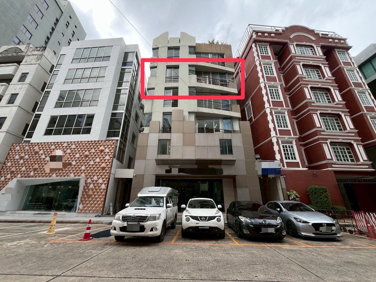For RentOfficeRatchadapisek, Huaikwang, Suttisan : Office for rent, Ratchadaphisek (MRT Ratchadaphisek 130M)
