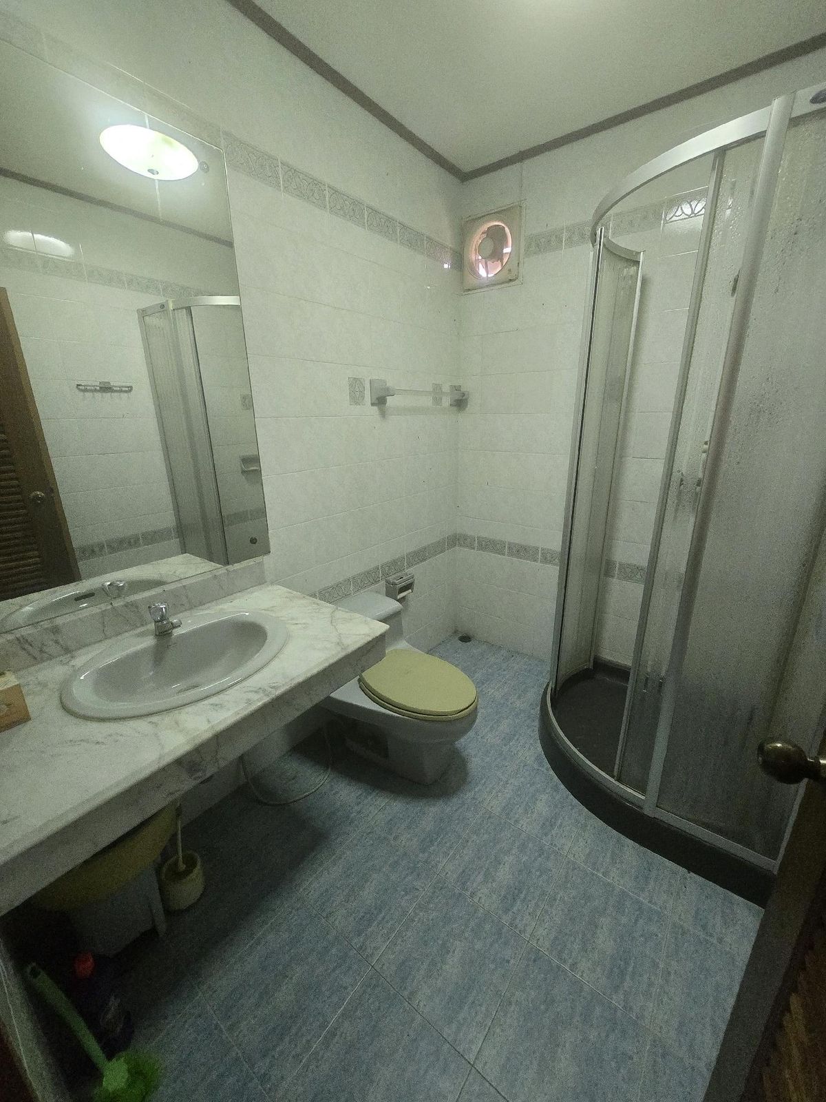 ขายบ้านเอกชัย บางบอน : ลดเพิ่มอีก 4 แสนได้หลังนี้ไปถือว่าคุ้มมาก! บ้านเดี่ยวหลังใหญ่ ทำเลดี มีห้องแม่บ้าน แถมครัวไทยแยกส่วน หมู่บ้านชัยพฤกษ์ บางบอน 82 ตร.ว. พื้นที่ใช้สอย 250 ตร.ม. แปลงมุม สภาพดี เฟอร์built in ใกล้ถนนกาญจนาภิเษก ใกล้ห้าง,โรงเรียน, โรงพยาบาล, รถไฟฟ้า และทางด่วน 