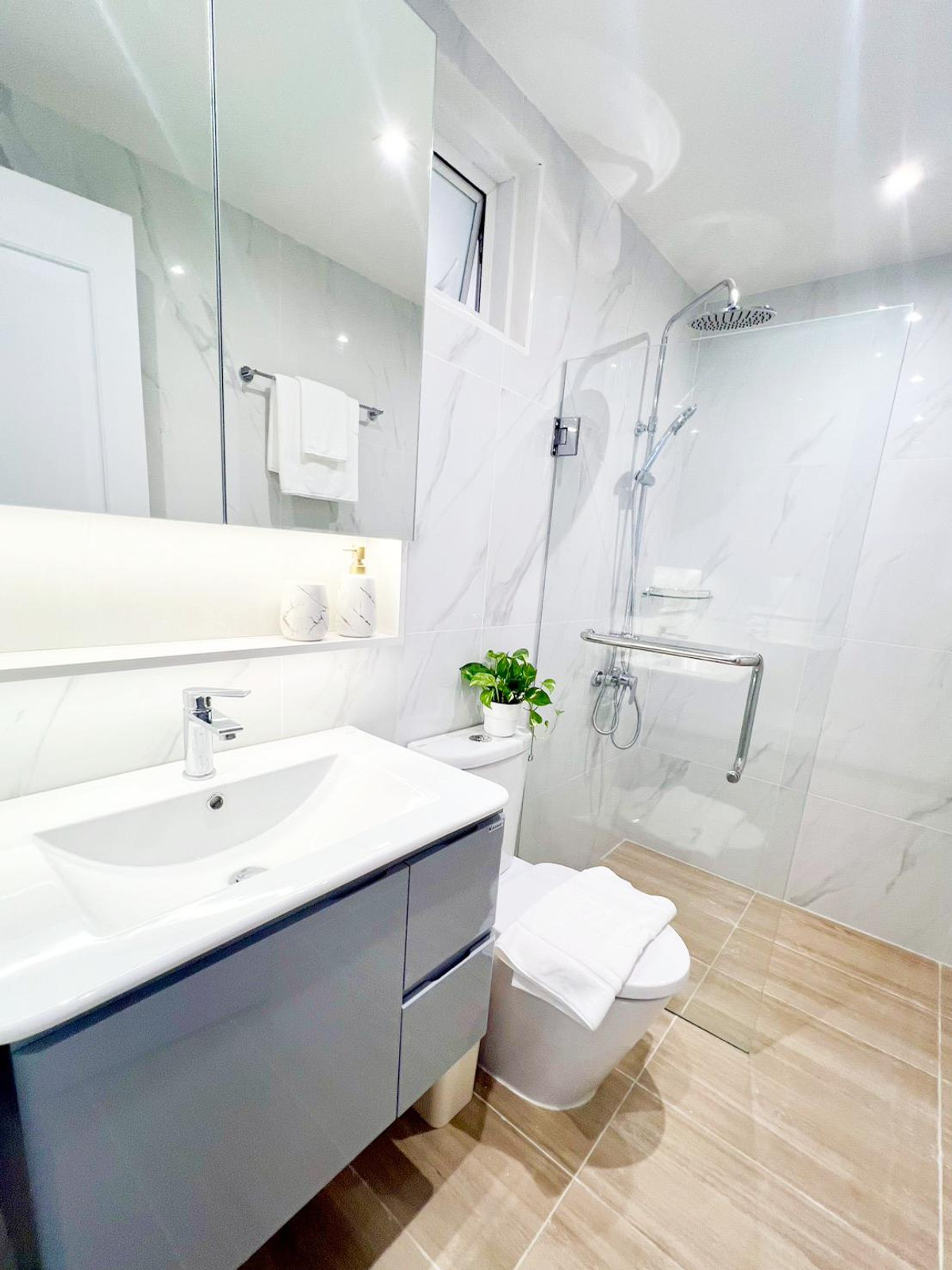 ขายคอนโดพระราม 3 สาธุประดิษฐ์ : ขาย Fortune Condotown 2 ห้องนอน 94 ตรม. รีโนเวทสวย ใกล้เซ็นทรัล พระราม 3