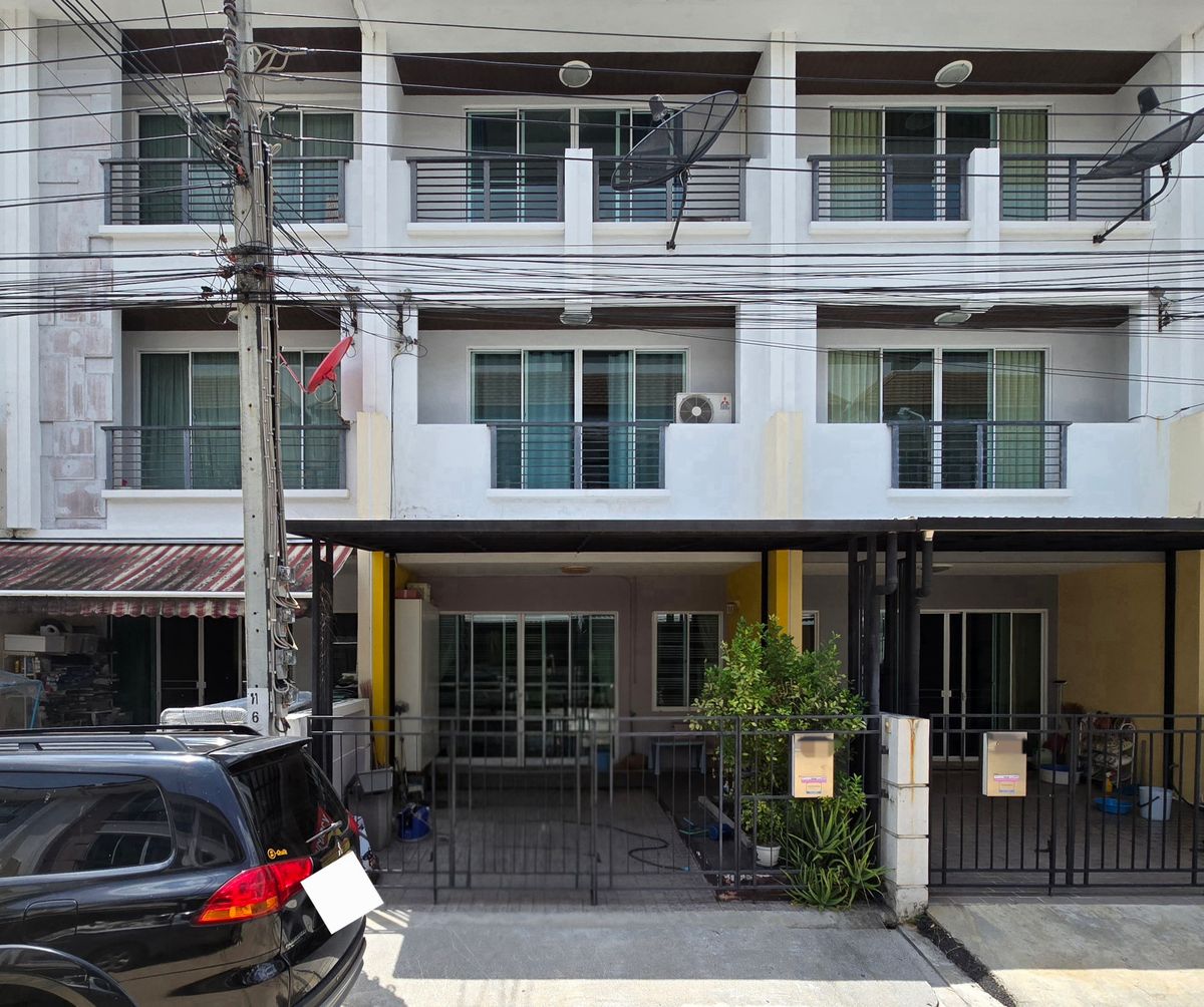 ขายทาวน์โฮมเอกชัย บางบอน : บ้านกลางเมือง เอสเซ้นส์ สาทร - ตากสิน 2 / 4 ห้องนอน (ขาย), Baan Klang Muang S - Sense Sathorn - Taksin 2 / 4 Bedrooms (FOR SALE) BZ014