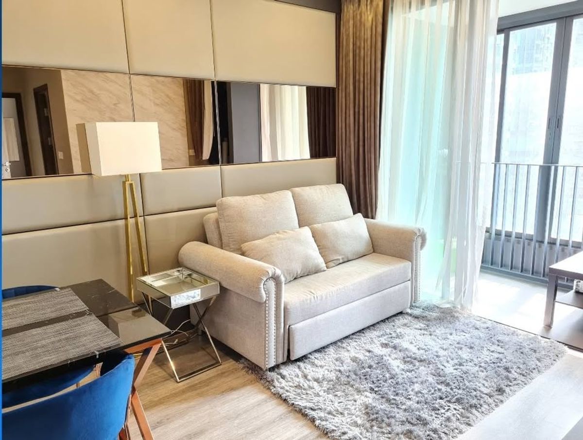 ให้เช่าคอนโดพระราม 9 เพชรบุรีตัดใหม่ RCA : ⭐️ Ideo Mobi Asoke ⭐️ 1 ห้องนอน 34.5 ตรม.  Built in สวยงาม style modern luxury 
