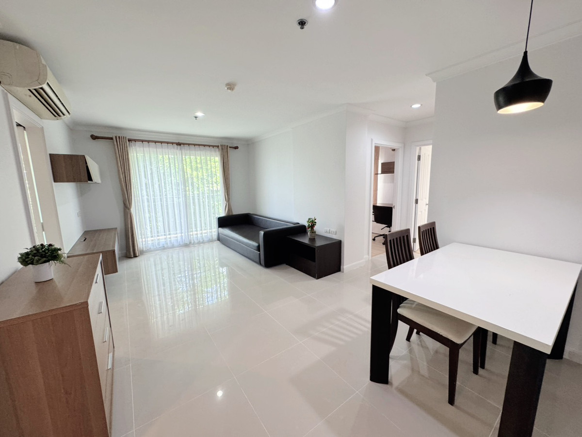 ขายคอนโดพระราม 9 เพชรบุรีตัดใหม่ RCA : SALE !! Condo Lumpini Place Rama9, MRT Rama 9, 2 Beds, Tower A, Floor 6, 71 sq.m., 5.7MB