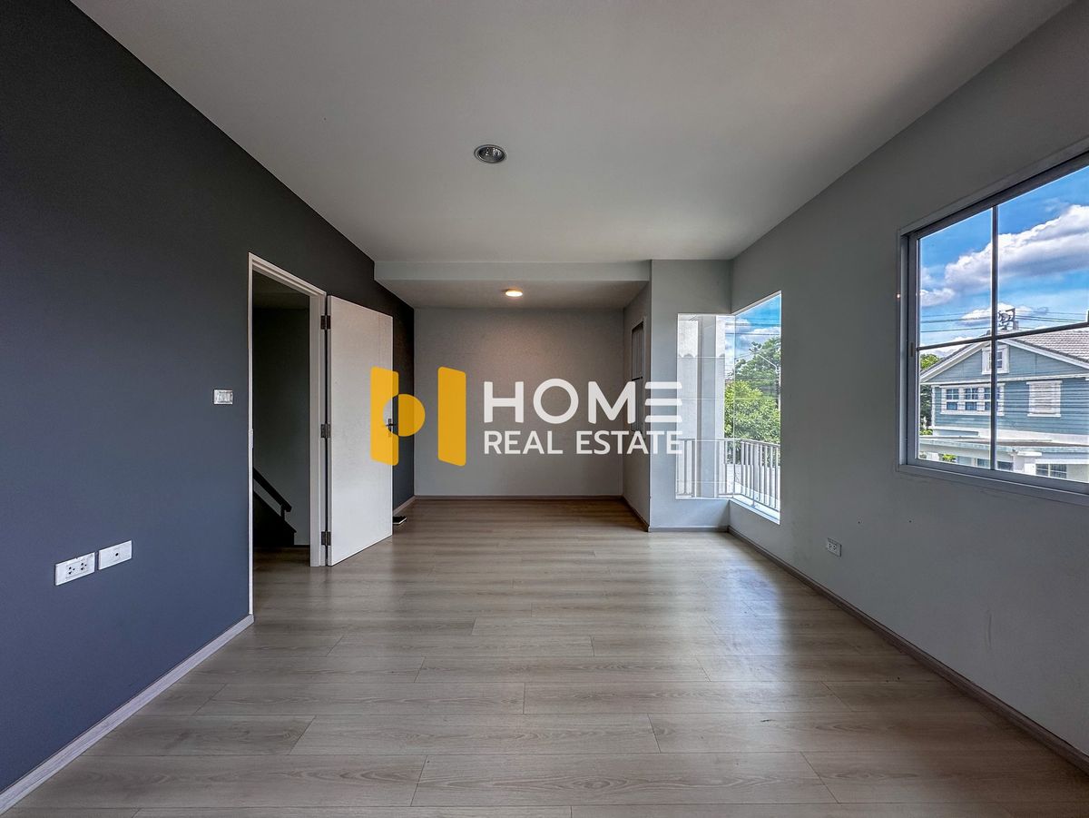 For SaleHousePhutthamonthon, Salaya : Villa Jihio Pinklao - Salaya / 3 Bedrooms (Sale), Villaggio Pinkhlao - Salaya / 3 Bedrooms (For Sale) BALL079