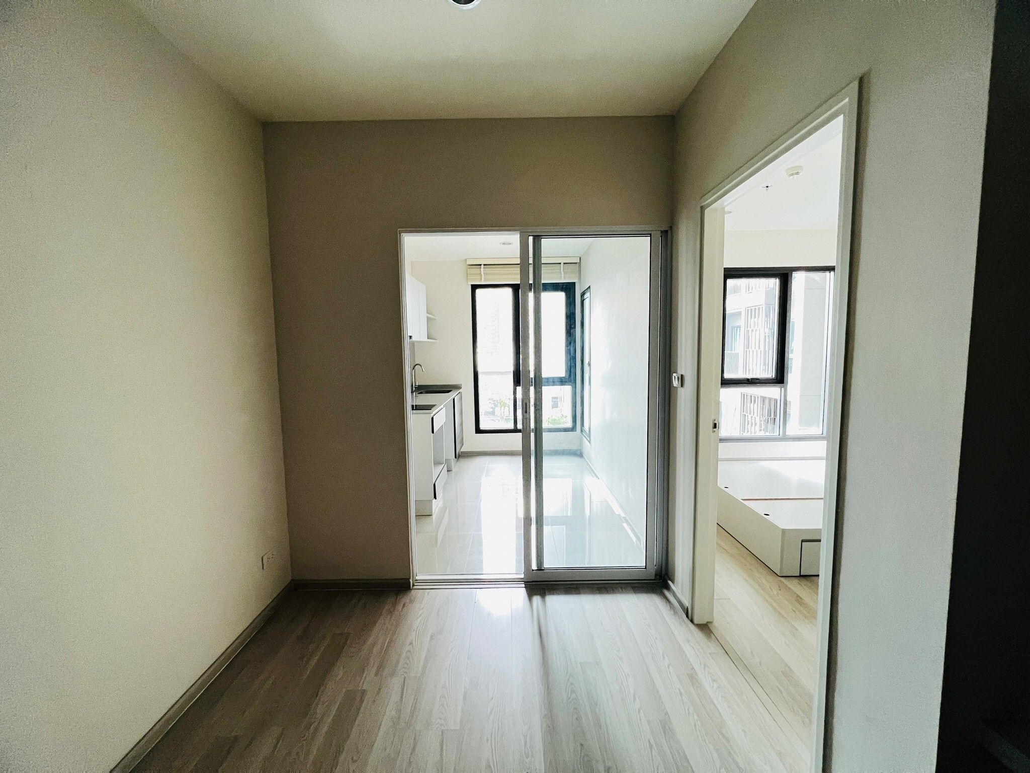 For SaleCondoRatchadapisek, Huaikwang, Suttisan : 1 Bedroom Condo for sale at Centric Ratchada - Huai Khwang  U1695300