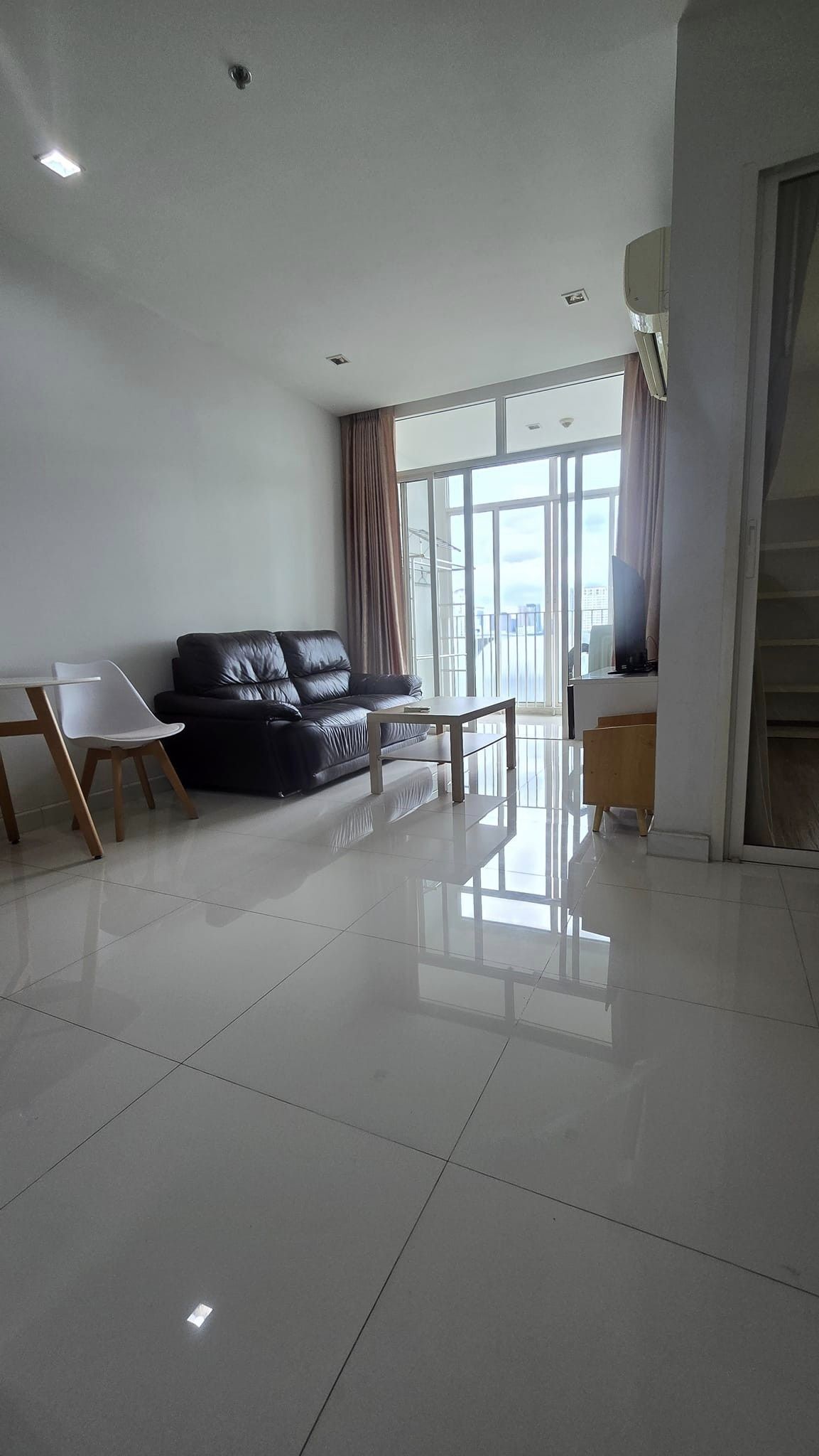 For SaleCondoRatchathewi,Phayathai : Ideo Verve Ratchaprarop 2 bedrooms 1 bathroom U1965508