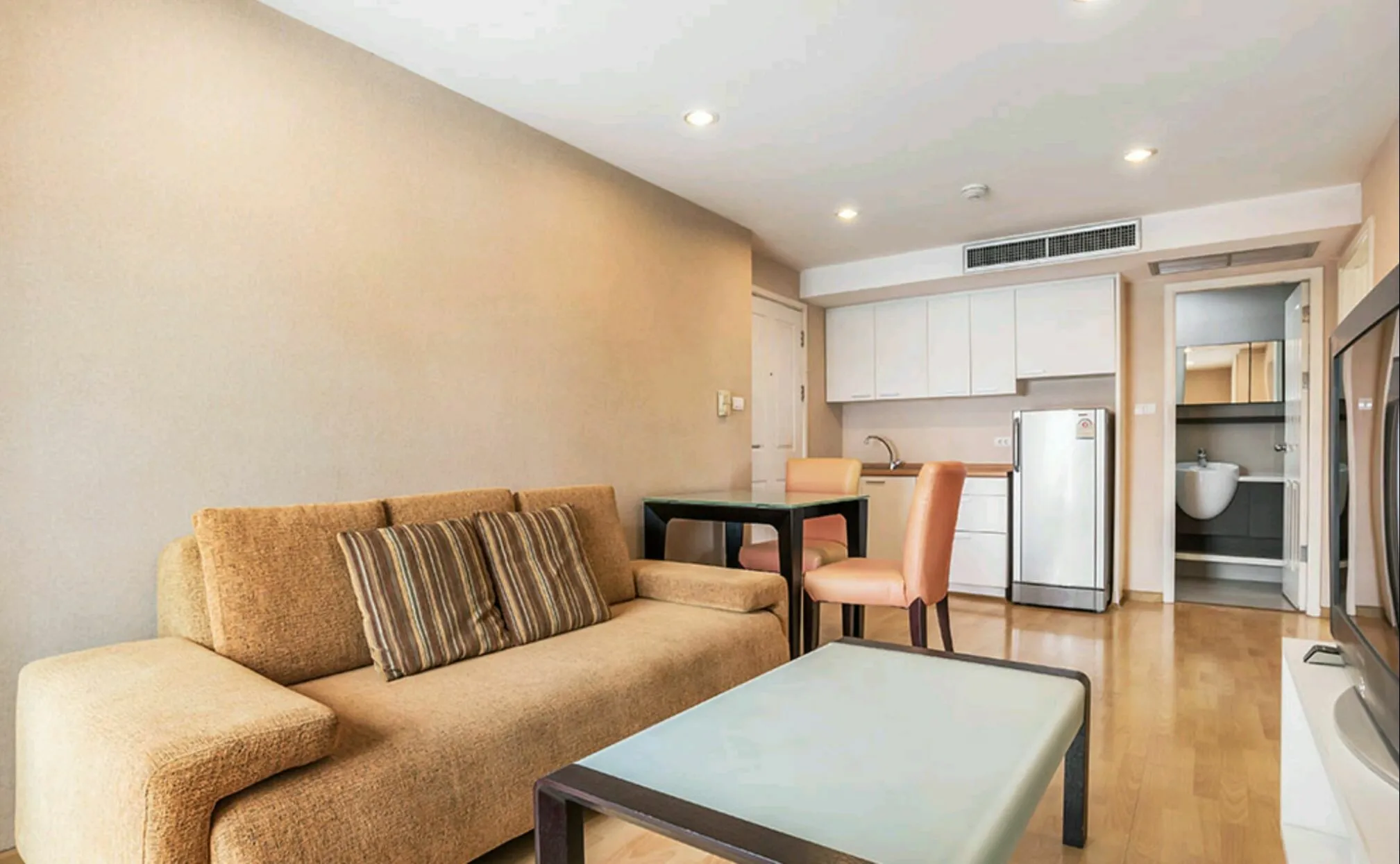 For SaleCondoRamkhamhaeng, Hua Mak : 2 Bedroom Condo for sale at Inspire Place ABAC-Rama IX  U280345