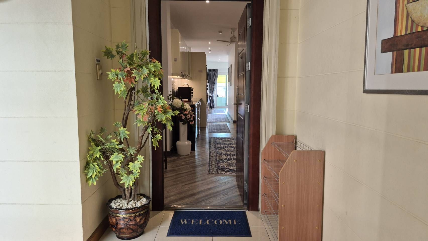 For SaleCondoPattaya, Bangsaen, Chonburi : Charming 2-Bedroom Corner Unit for Sale U2000281
