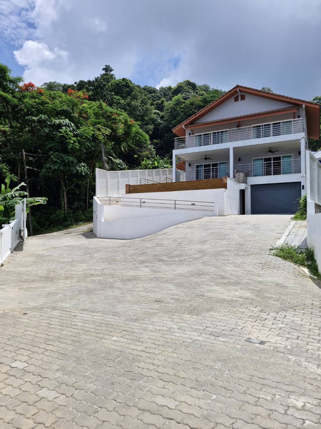 ขายบ้านภูเก็ต : ขาย บ้านเดี่ยว 5 ห้องนอน ใน กะรน, ภูเก็ต U5565190