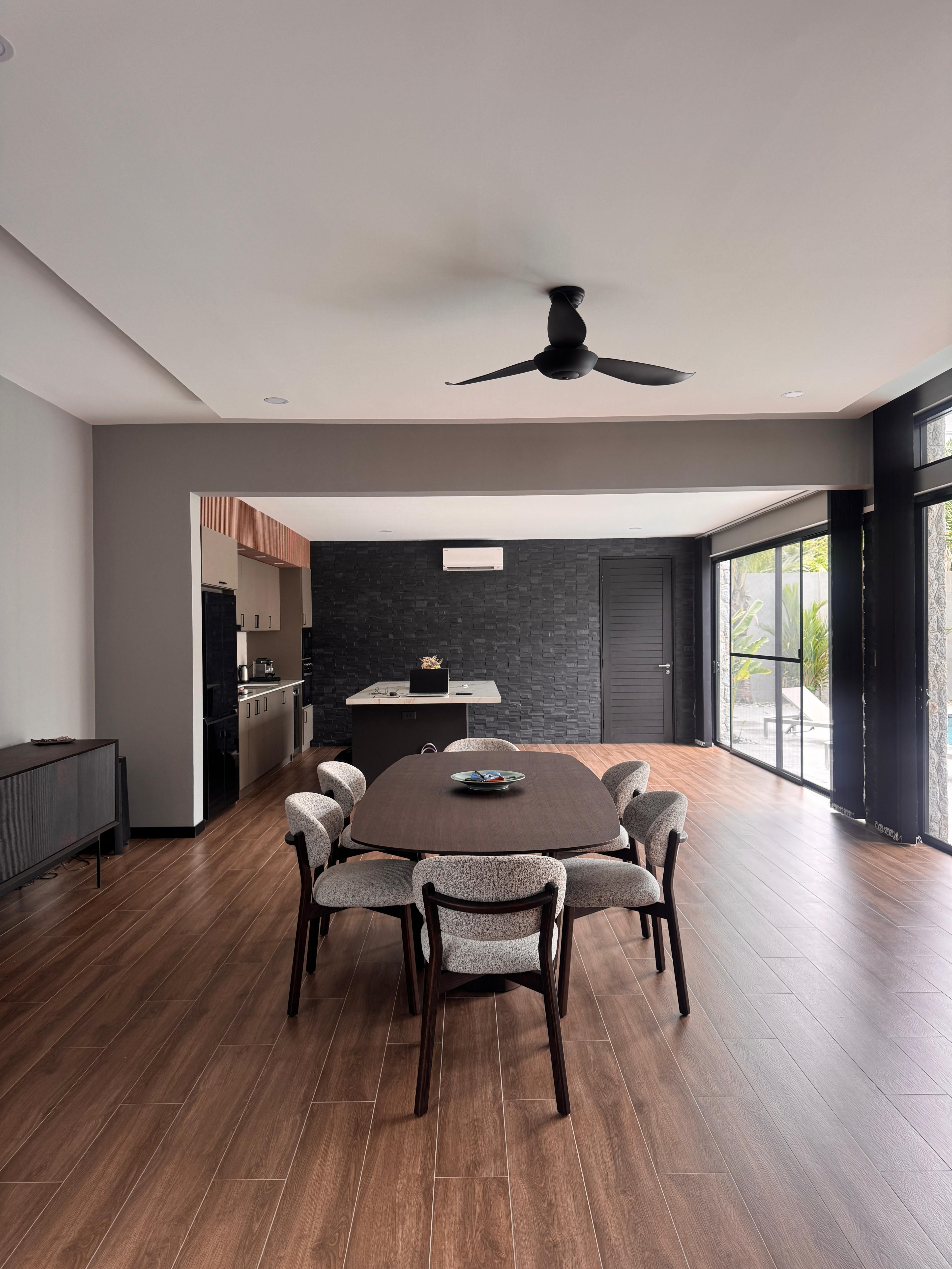 ขายบ้านภูเก็ต : ขาย วิลล่า 3 ห้องนอน ใน ฉลอง, ภูเก็ต U5569280