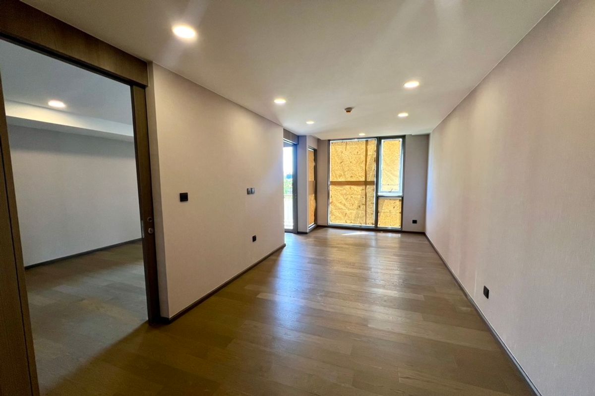 ขายคอนโดสยาม จุฬา สามย่าน : 🔥 สำหรับขายห้องเปล่า !! ทำเลทอง !! 🔥 Code C20250600016..........Klass Siam, 1 ห้องนอน, 1 ห้องน้ำ, ทิศเหนือ, ตกแต่งบางส่วน, ราคาพิเศษ!!📣📣