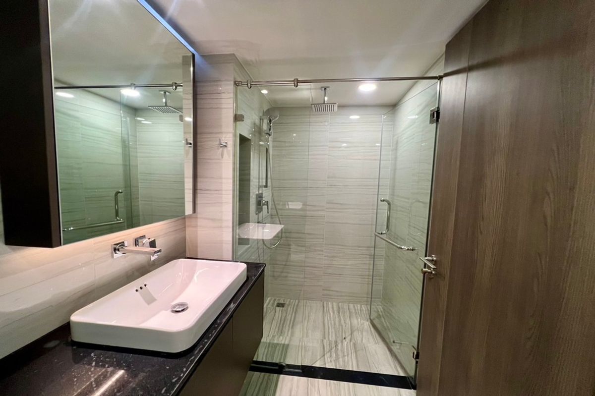 ขายคอนโดสยาม จุฬา สามย่าน : 🔥 สำหรับขายห้องเปล่า !! ทำเลทอง !! 🔥 Code C20250600016..........Klass Siam, 1 ห้องนอน, 1 ห้องน้ำ, ทิศเหนือ, ตกแต่งบางส่วน, ราคาพิเศษ!!📣📣