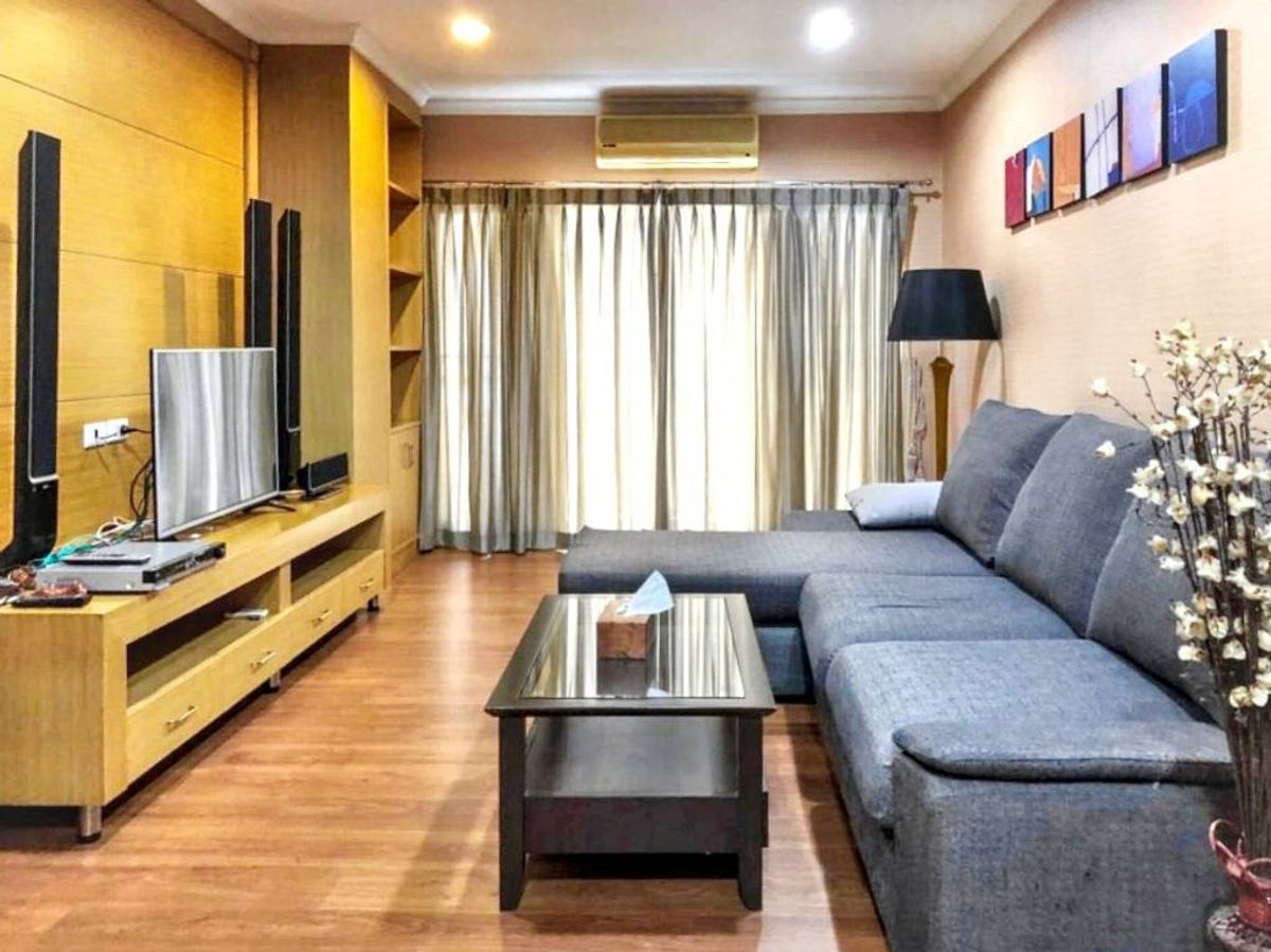 ให้เช่าคอนโดสุขุมวิท อโศก ทองหล่อ : Grand Park View Asoke 3 Bed 2 Bath 105 SQ.M near BTS Asoke !!