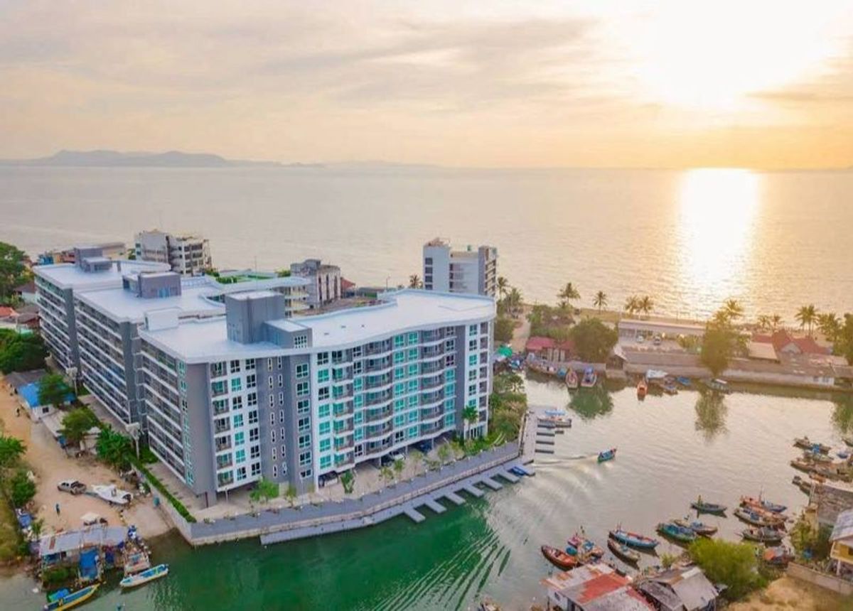 ขายคอนโดพัทยา บางแสน ชลบุรี สัตหีบ : ขาย Whale Marina Condo ขนาดห้อง 28.96 ตร.ม. ชั้น 6 พร้อมเฟอร์นิเจอร์ ต.นาจอมเทียน อ.สัตหีบ จ.ชลบุรี