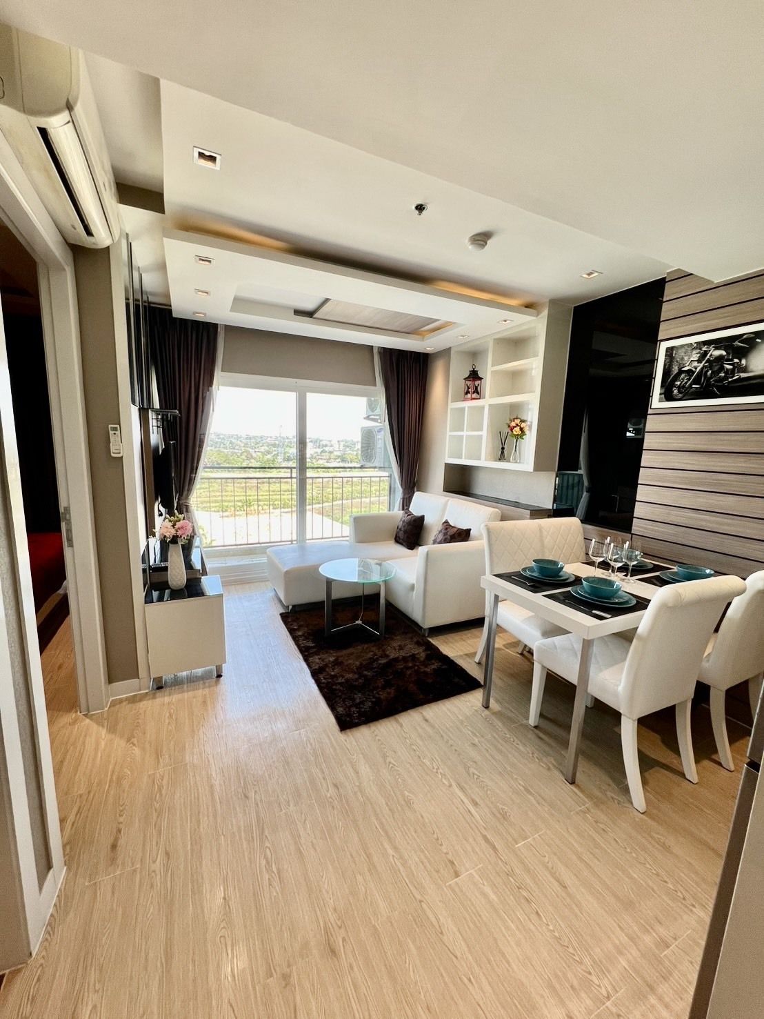 For SaleCondoPattaya, Bangsaen, Chonburi : Condo for Sale at La Santir U5350577