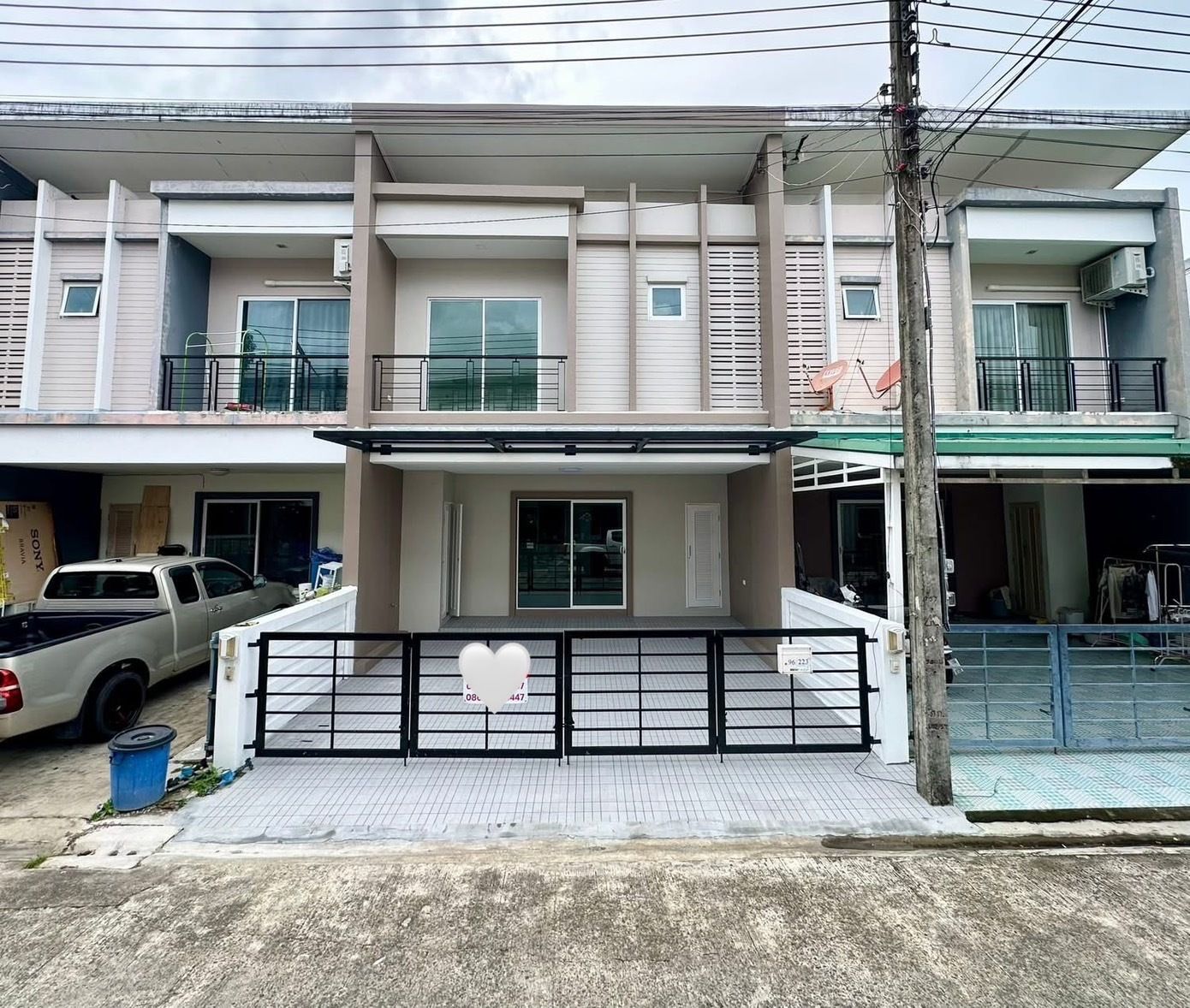For SaleHousePhuket : Townhouse 3Bed2Bath Fully renovated U5568967