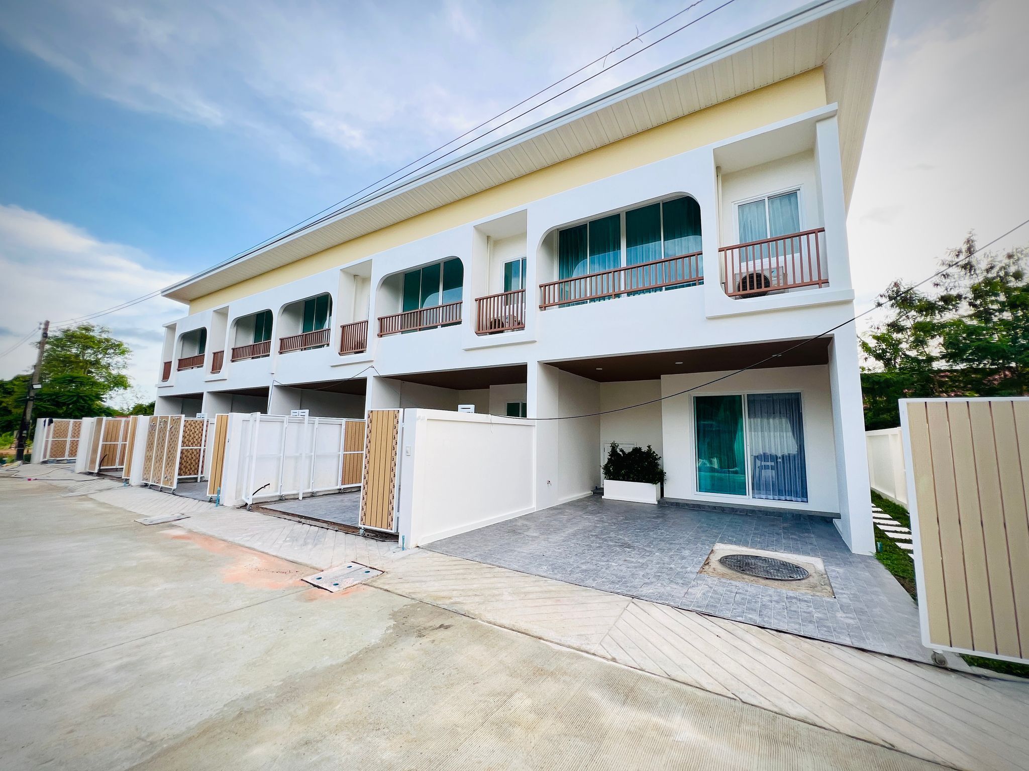 ขายบ้านภูเก็ต : ขาย ทาวน์เฮ้าส์ 2 ห้องนอน ใน ไม้ขาว, ภูเก็ต U5355370