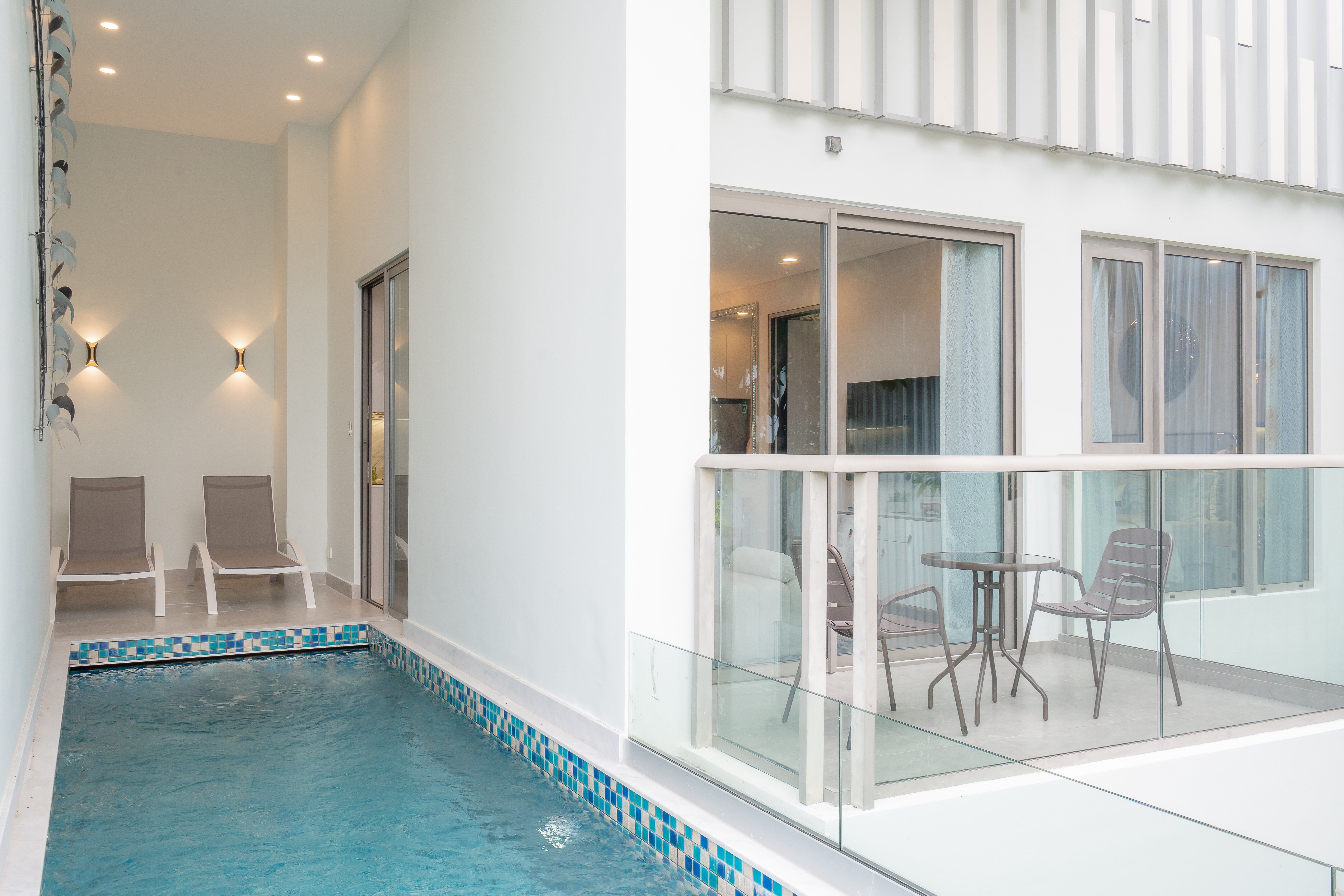 For SaleCondoPattaya, Bangsaen, Chonburi : Rare 2-Bedroom Sea View Condo with Private Pool 28th Floor U5354007