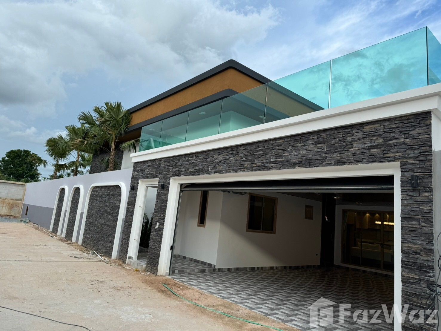 ขายบ้านพัทยา บางแสน ชลบุรี สัตหีบ : ขาย วิลล่า 4 ห้องนอน ในโครงการ Baan Mae Bibury Phase 2 U5379068