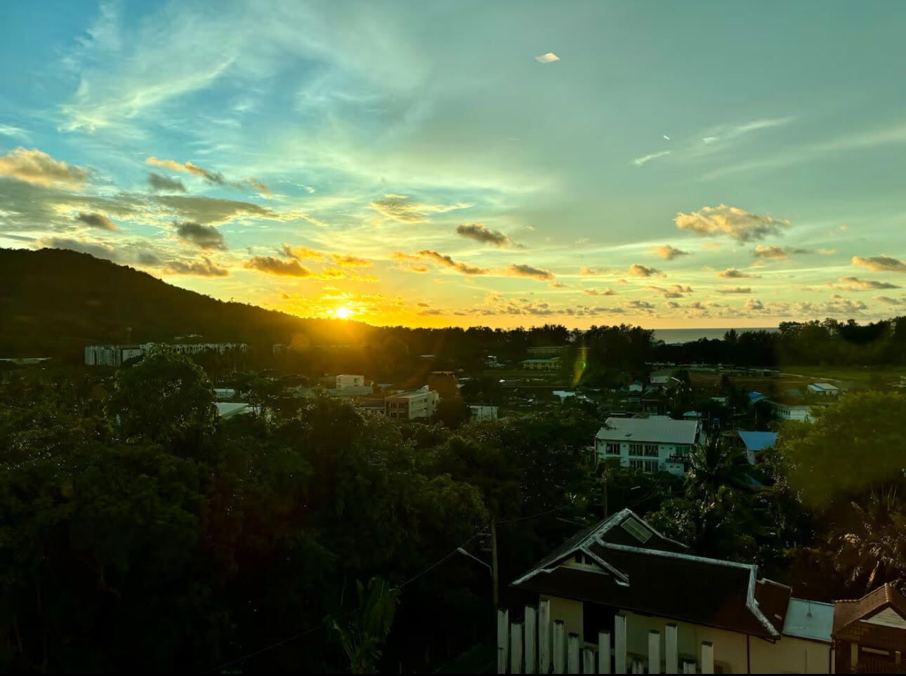 ขายคอนโดภูเก็ต : Happy Cozy Seaview, Naiyang Beach near Phuket Airport U1702212