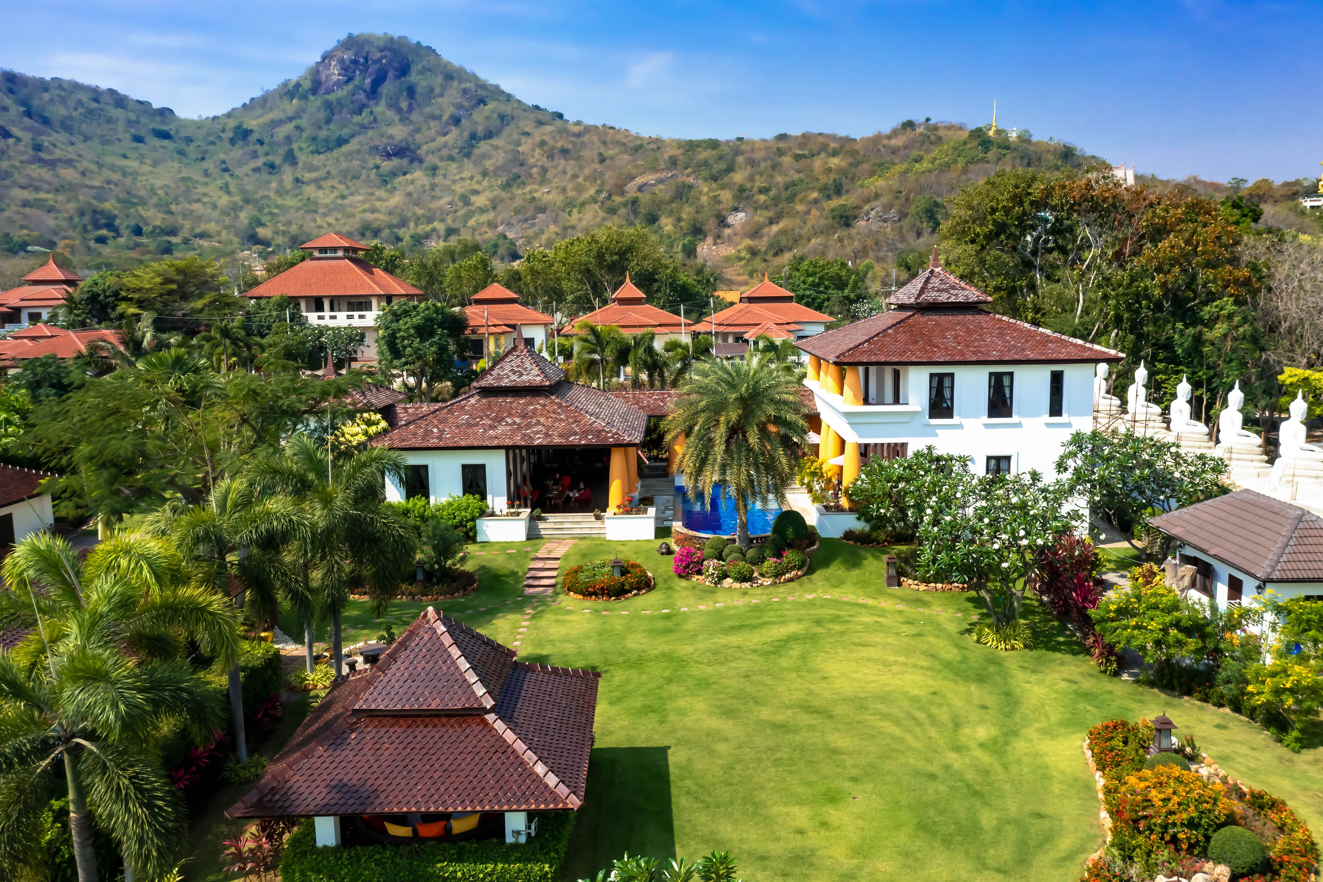For SaleHouseHuahin, Prachuap Khiri Khan, Pran Buri : Bali Style Villa On Big Plot In Great Location! U1366322