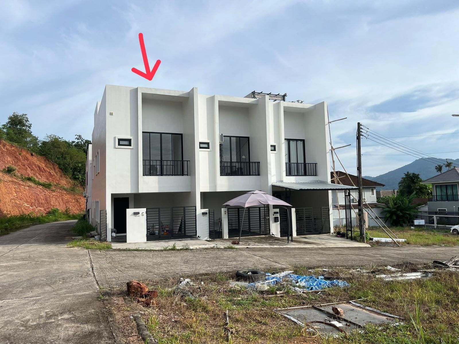 ขายบ้านภูเก็ต : ขาย ทาวน์เฮ้าส์ 3 ห้องนอน ในโครงการ บ้านชเลคีรี U5576013