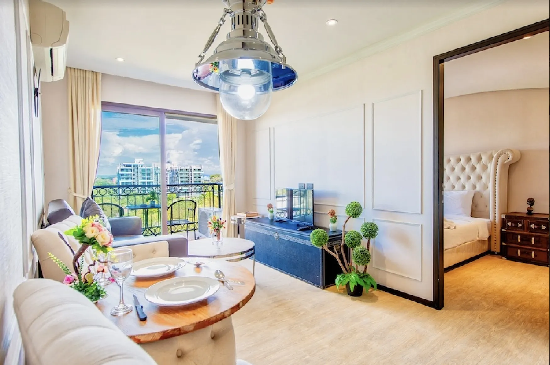 For SaleCondoPattaya, Bangsaen, Chonburi : 2 Bedroom Condo for sale at Venetian Signature Condo Resort Pattaya  U1917503
