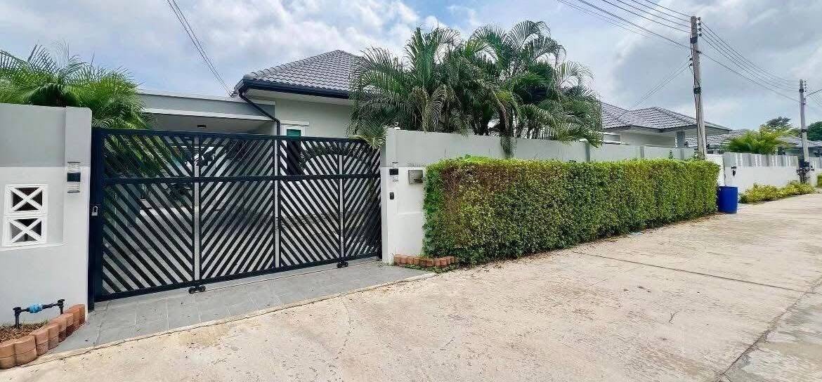 For SaleHouseHuahin, Prachuap Khiri Khan, Pran Buri : Single House sale for 5.2 Million Bahts U5550585
