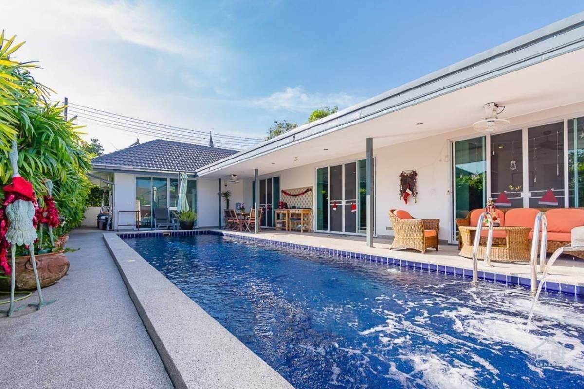 ขายบ้านหัวหิน ประจวบคีรีขันธ์ : Private 3 beds 2 baths in Hua Hin Center at Milpool villa U5550337