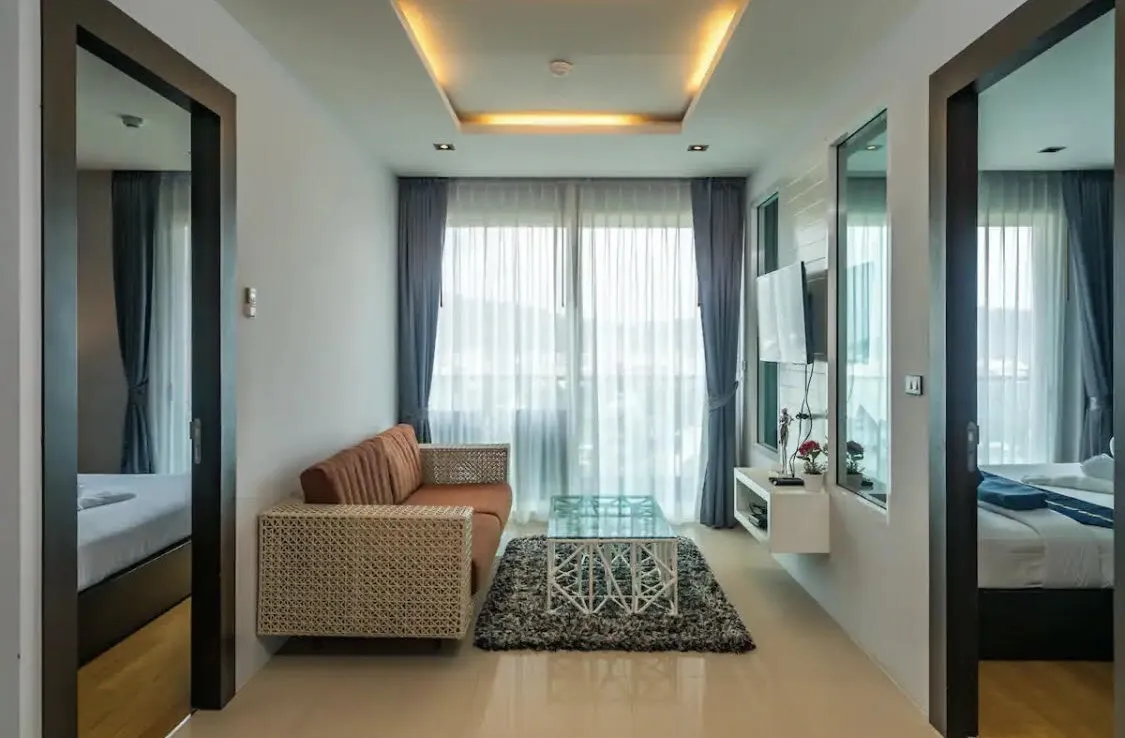 ขายคอนโดภูเก็ต : ขาย คอนโด 2 ห้องนอน ในโครงการ ดิ เอ็มเมอรัล เทอเรซ U1658586