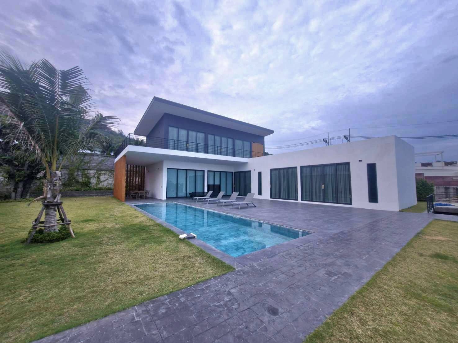 ขายบ้านหัวหิน ประจวบคีรีขันธ์ : ขาย วิลล่า 5 ห้องนอน ในโครงการ ภูมนตรา เคหาด U1945907
