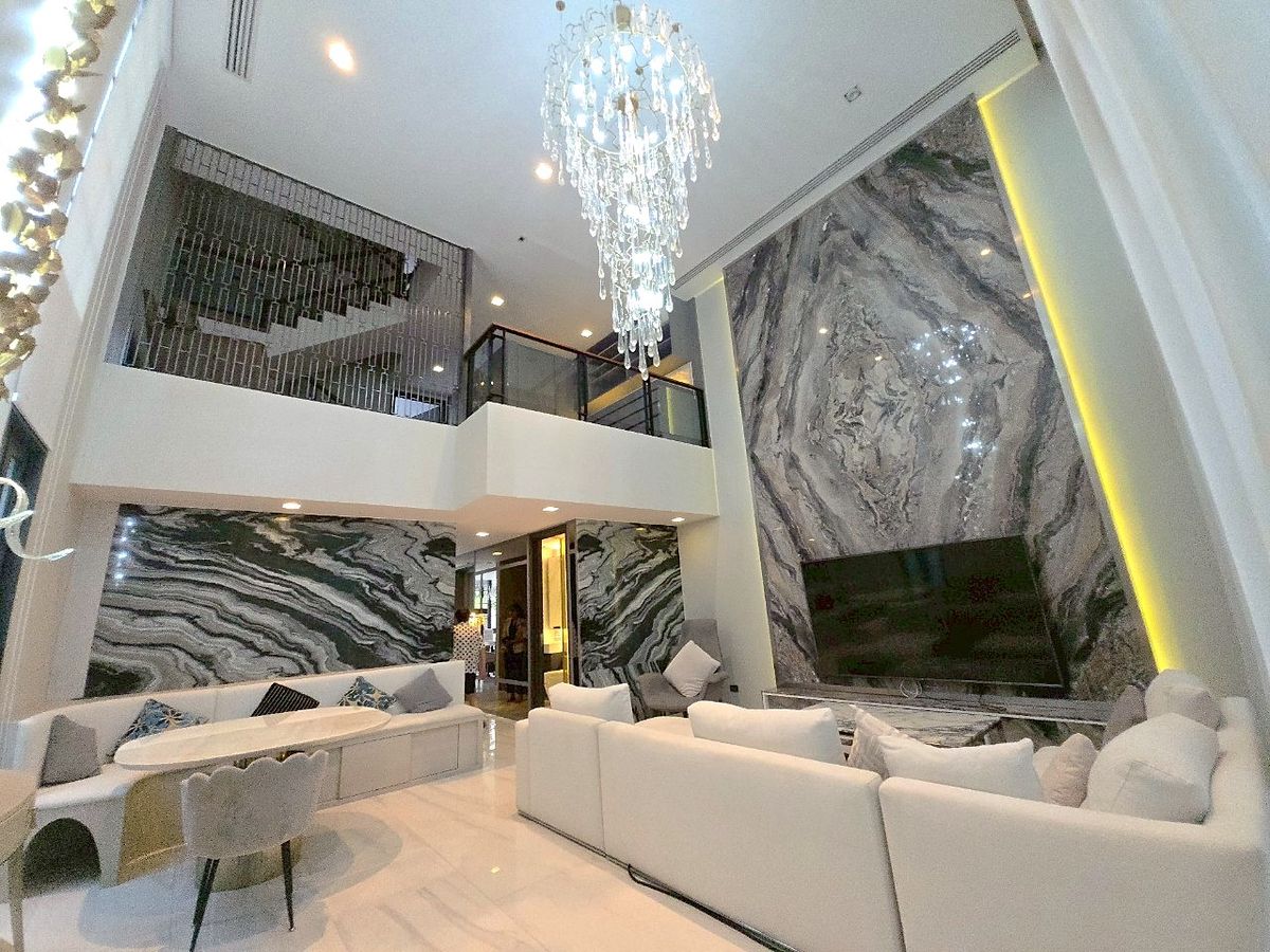 HouseSukhumvit, Asoke, Thonglor : Luxury House in private project at Phrom Phong ** NO CO-AGENT **  