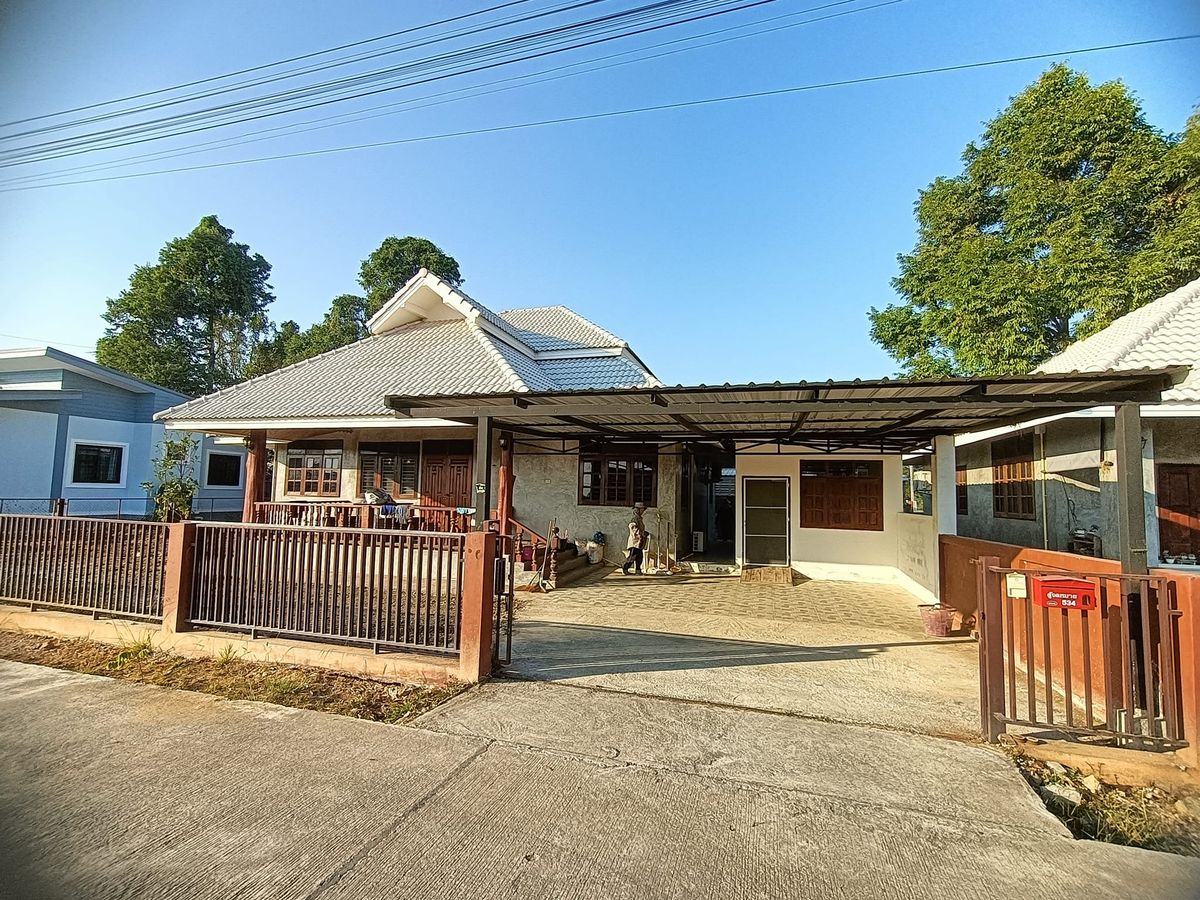 For RentHouseChiang Rai : House for rent 3 bedrooms, 3 bathrooms, 1 living room, 1 kitchen