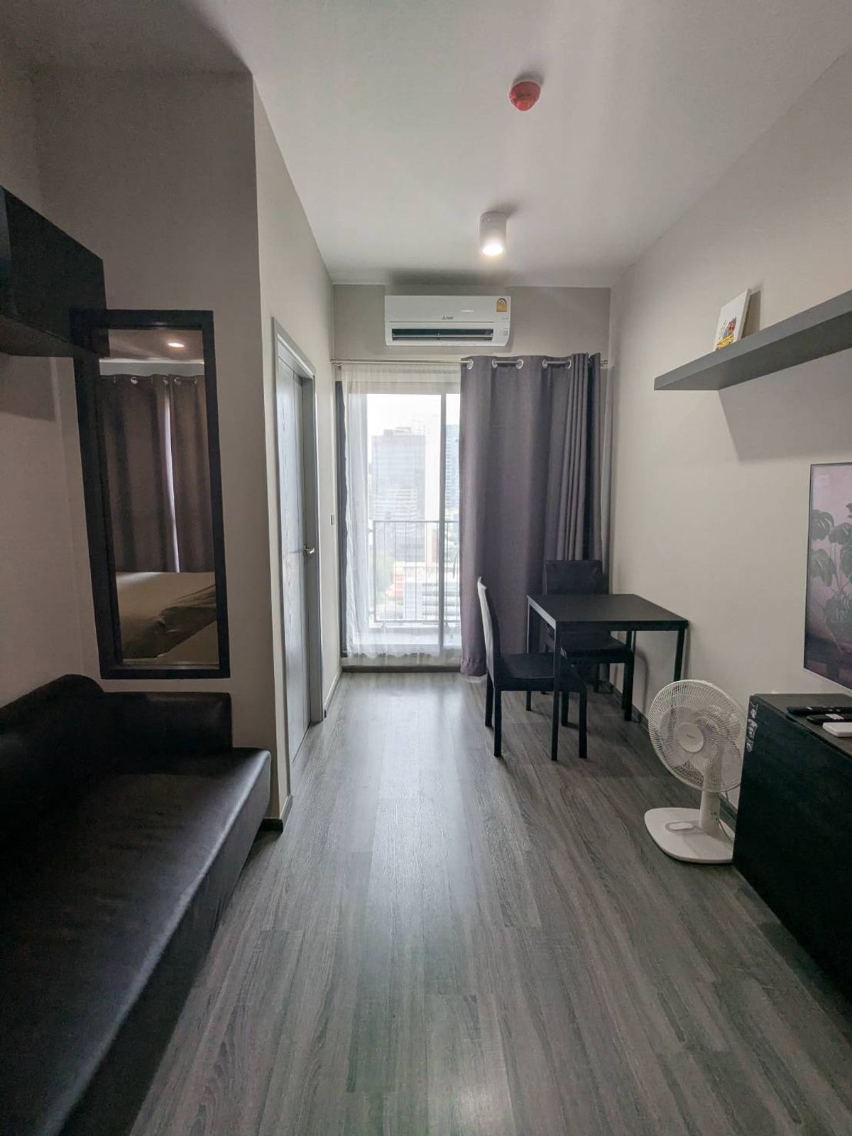 For RentCondoSiam Paragon ,Chulalongkorn,Samyan : Condo Zone Chula for Rent Can walk to university comfortably